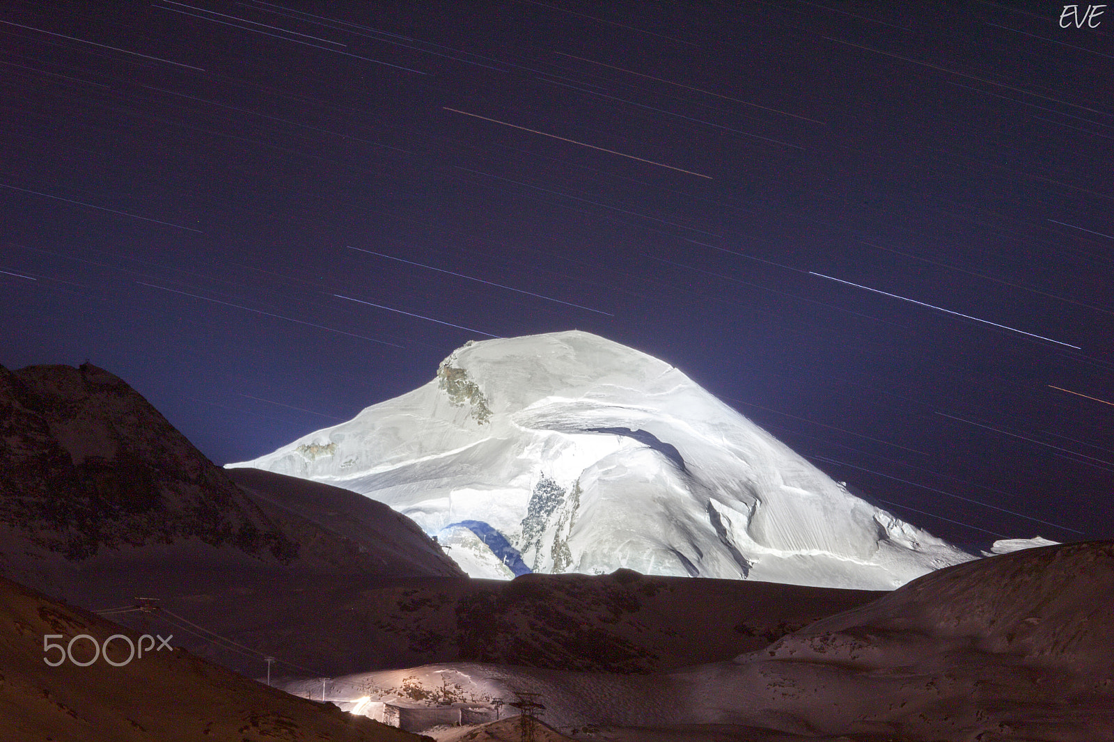 Canon EOS 5D Mark II + Canon EF 100-400mm F4.5-5.6L IS USM sample photo. Switzerland by night photography