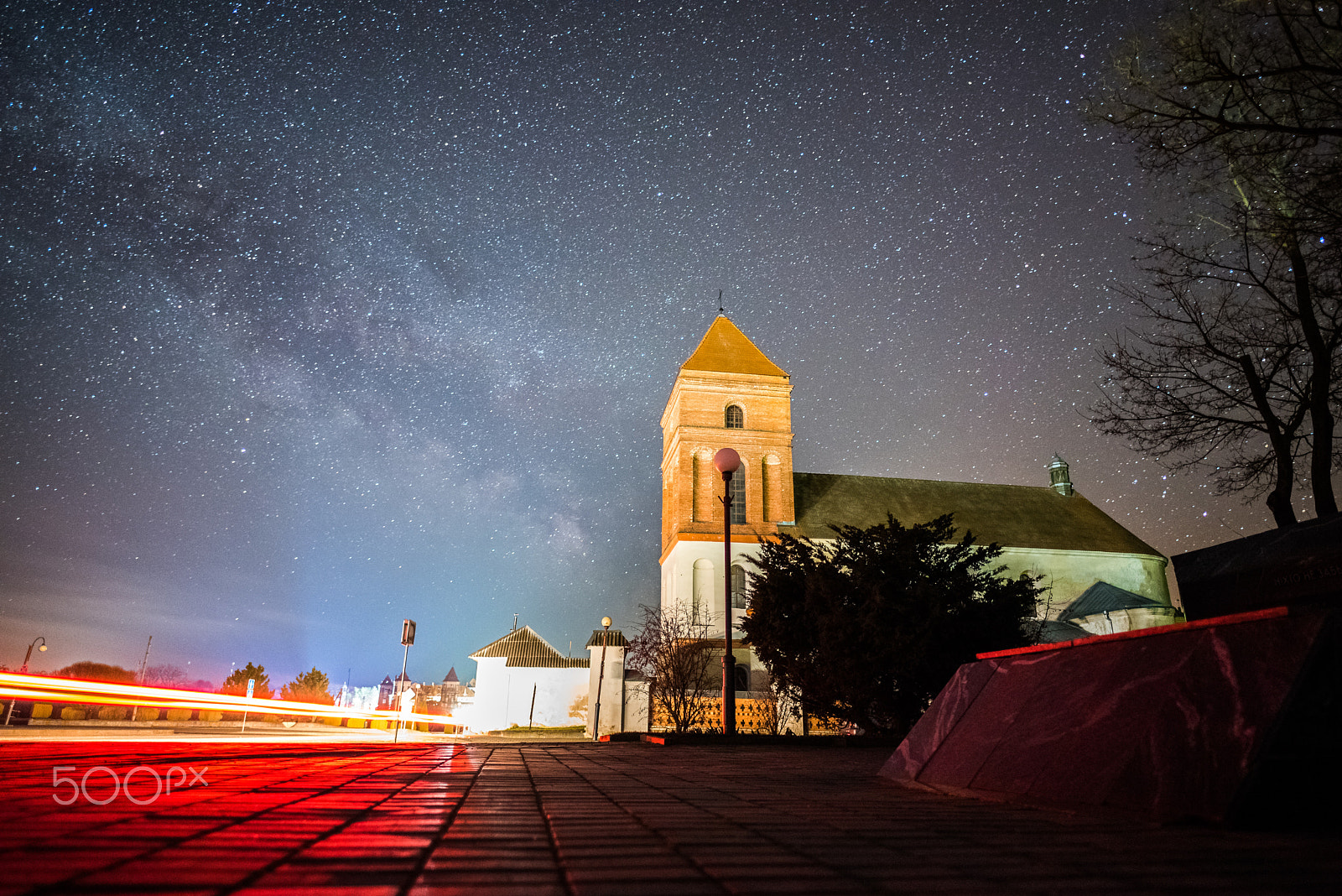 Nikon D750 + Nikon AF-S Nikkor 20mm F1.8G ED sample photo. St. nicholas' church in mir photography