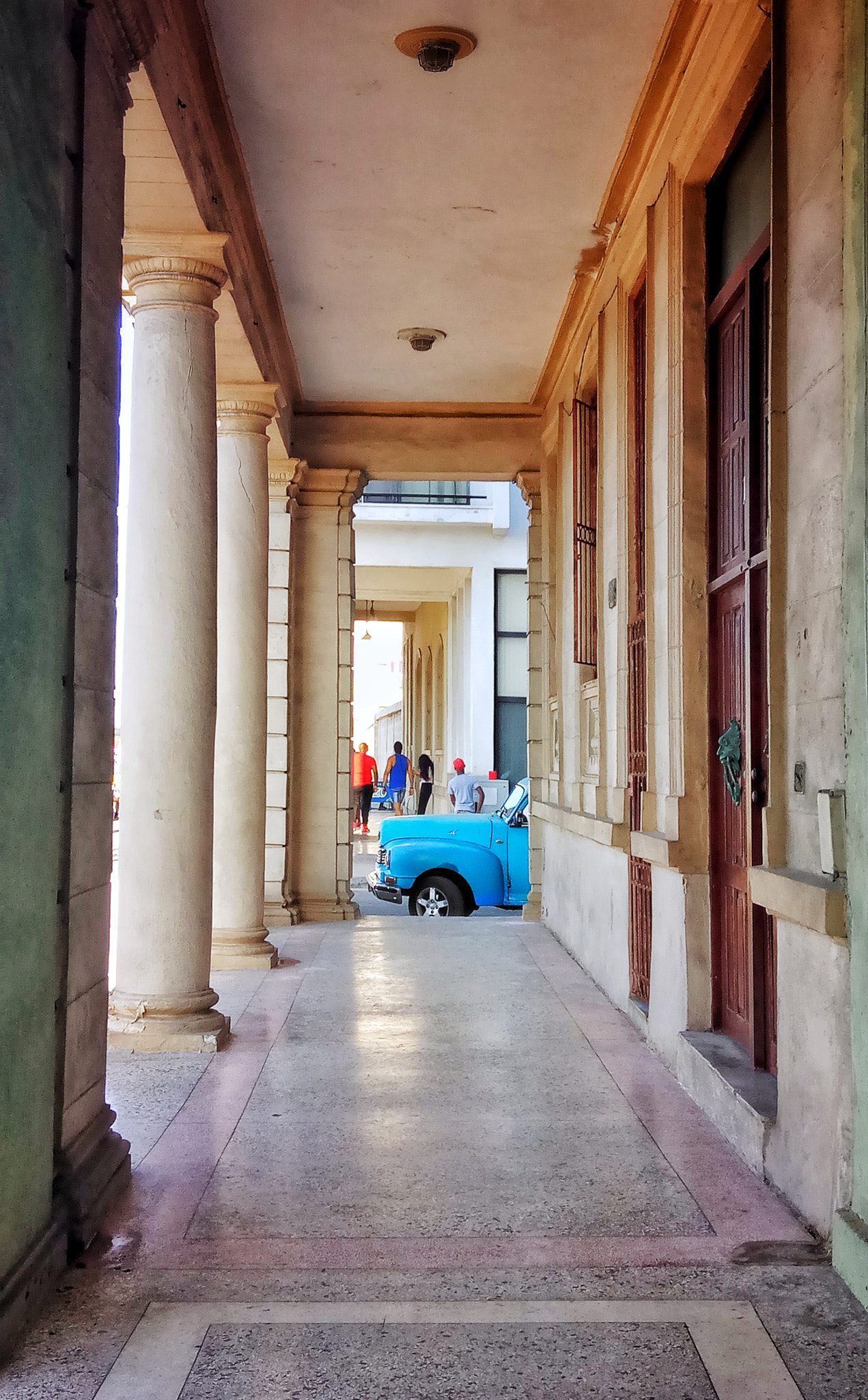 Xiaomi Redmi Pro sample photo. Havana photography