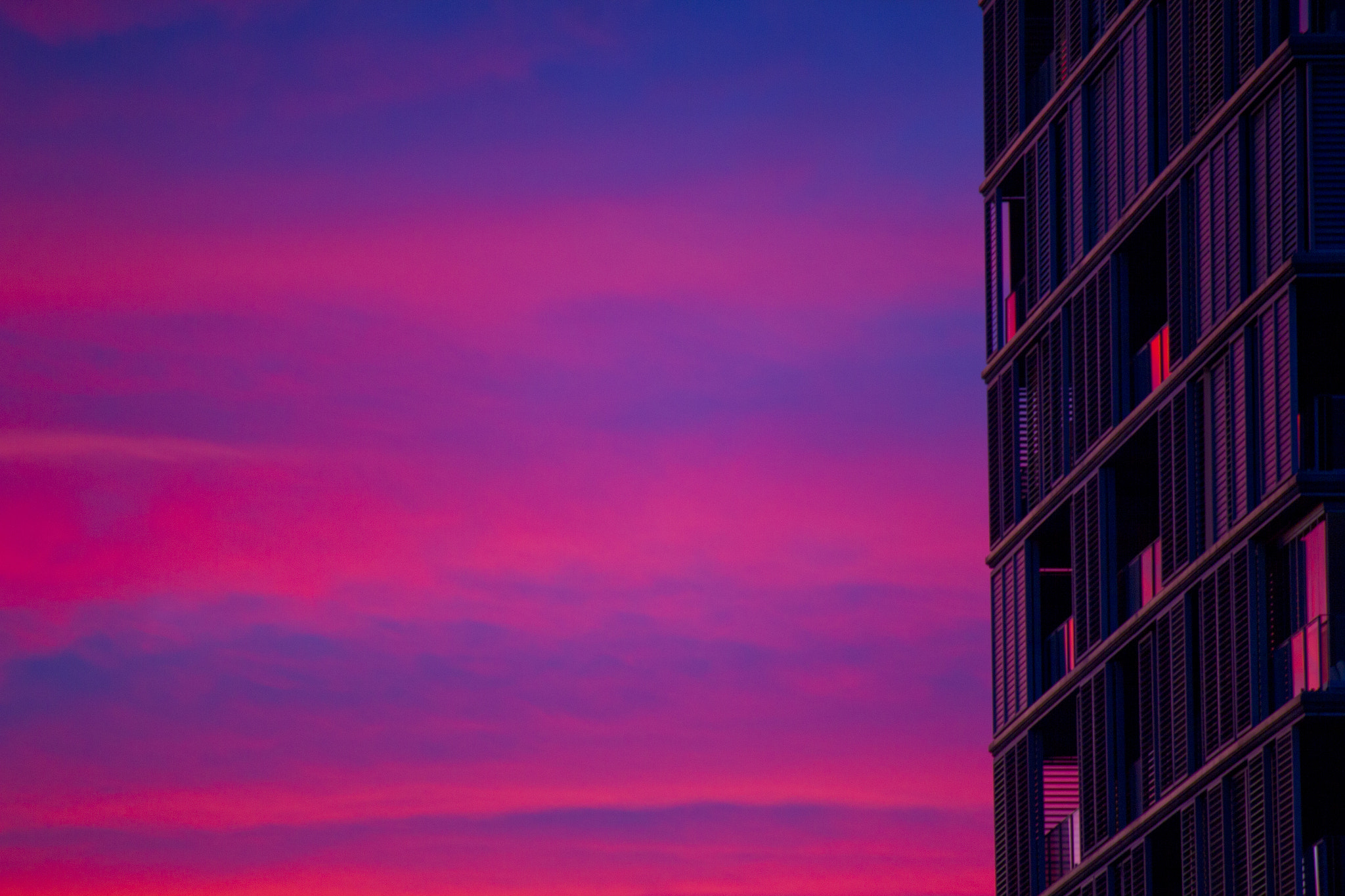 Canon EF-S 55-250mm F4-5.6 IS sample photo. Barcelona sunset photography