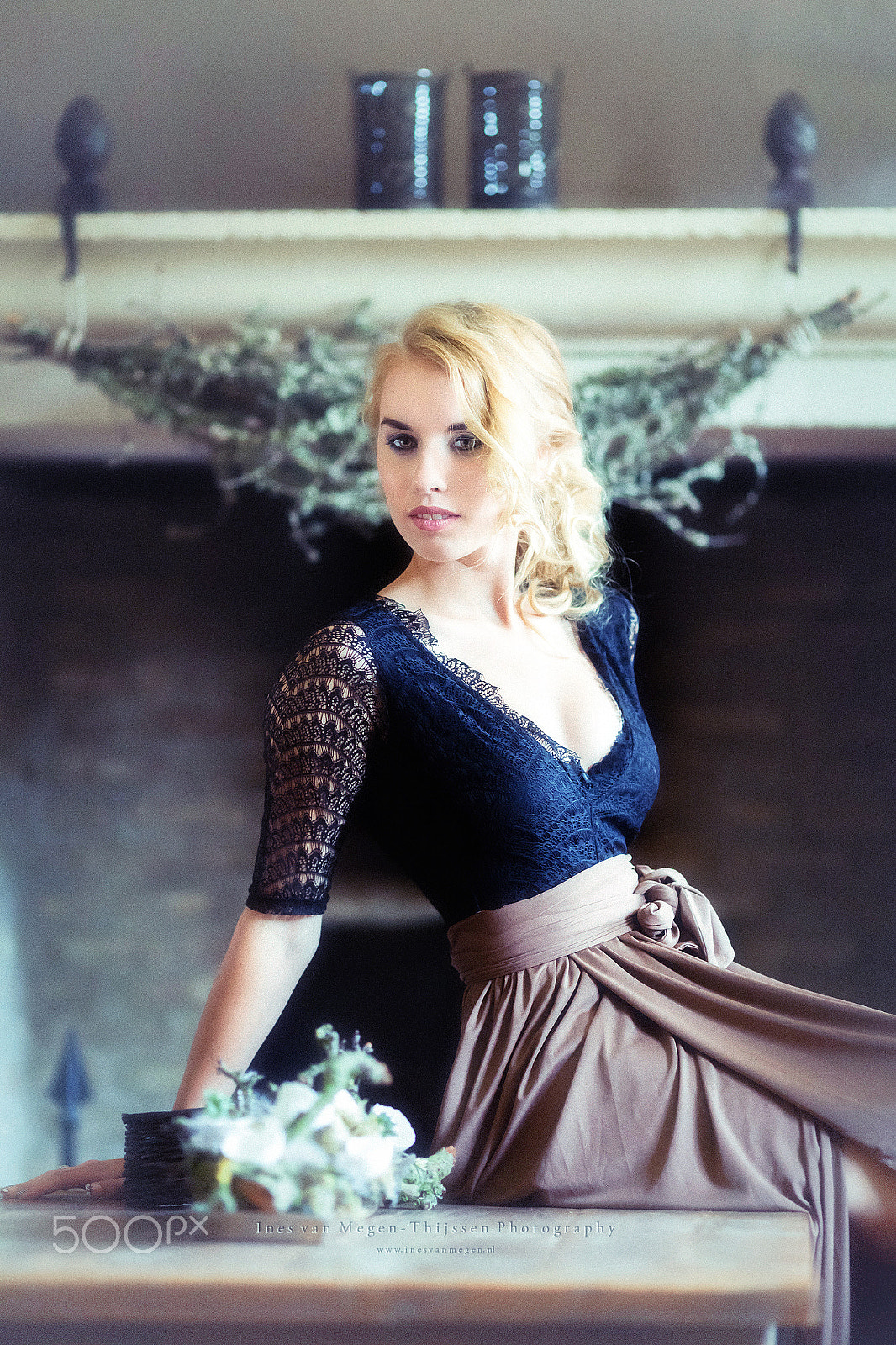 Canon EF 135mm F2L USM sample photo. Lady photography