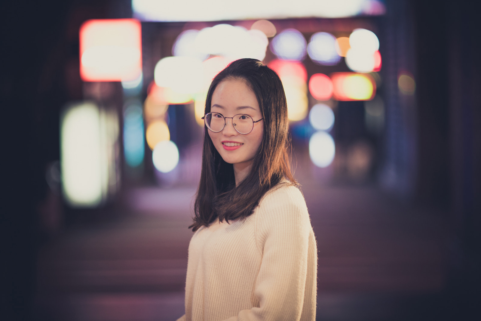 Canon EF 85mm F1.2L II USM sample photo. Di photography