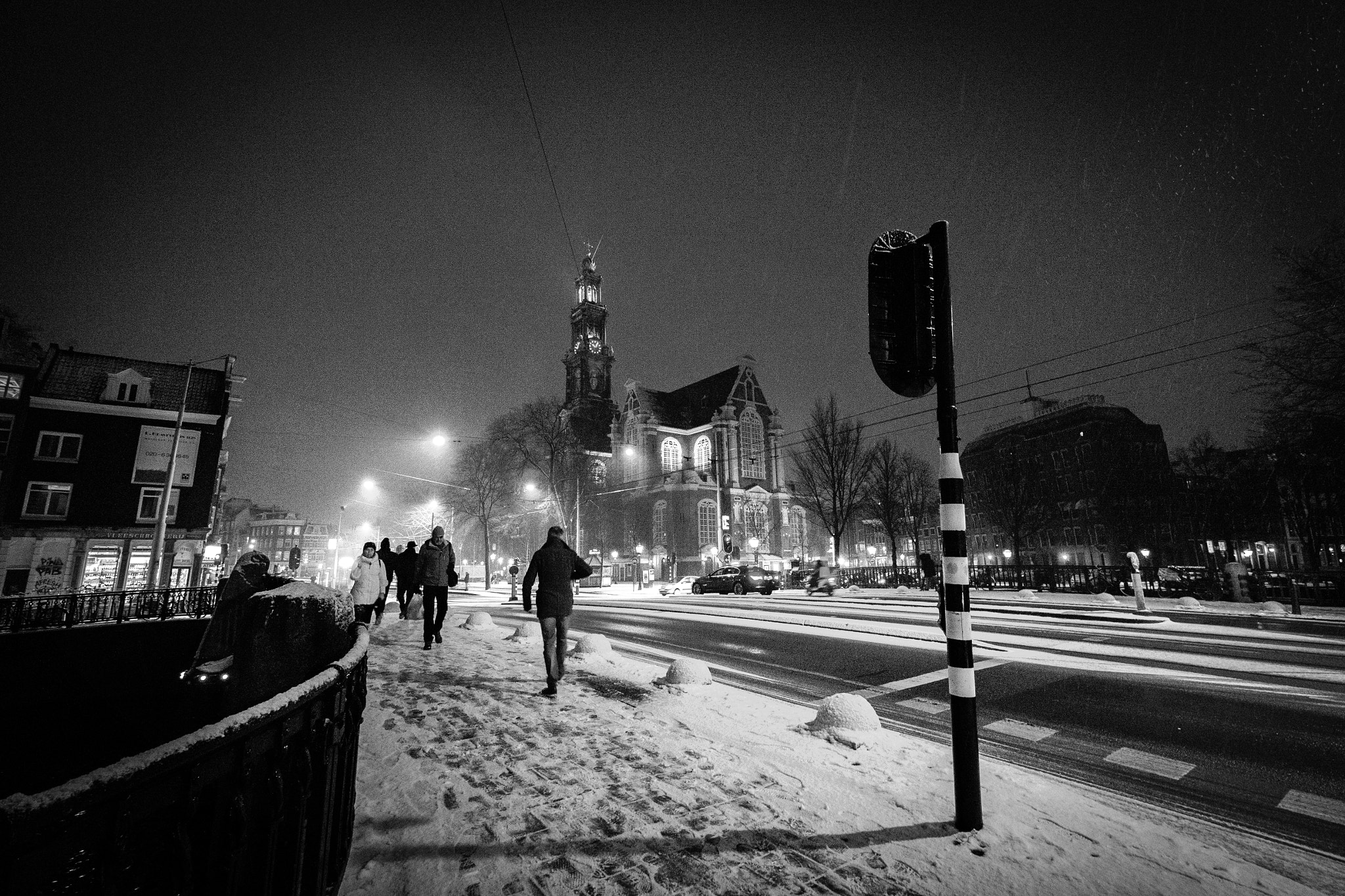 Fujifilm X-Pro1 + Fujifilm XF 10-24mm F4 R OIS sample photo. Snow photography