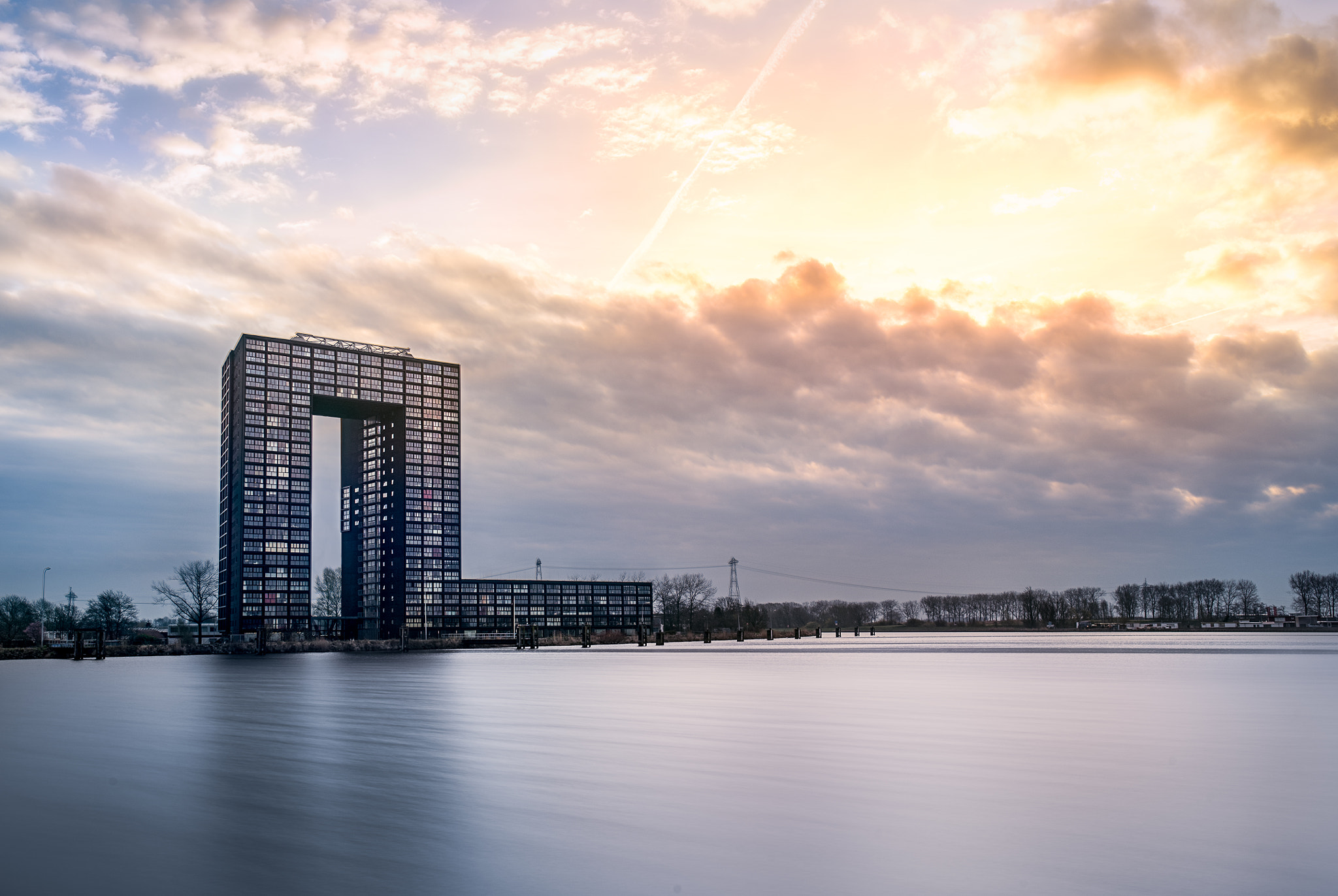 Nikon AF-S Nikkor 24mm F1.8G ED sample photo. Groningen sunrise photography