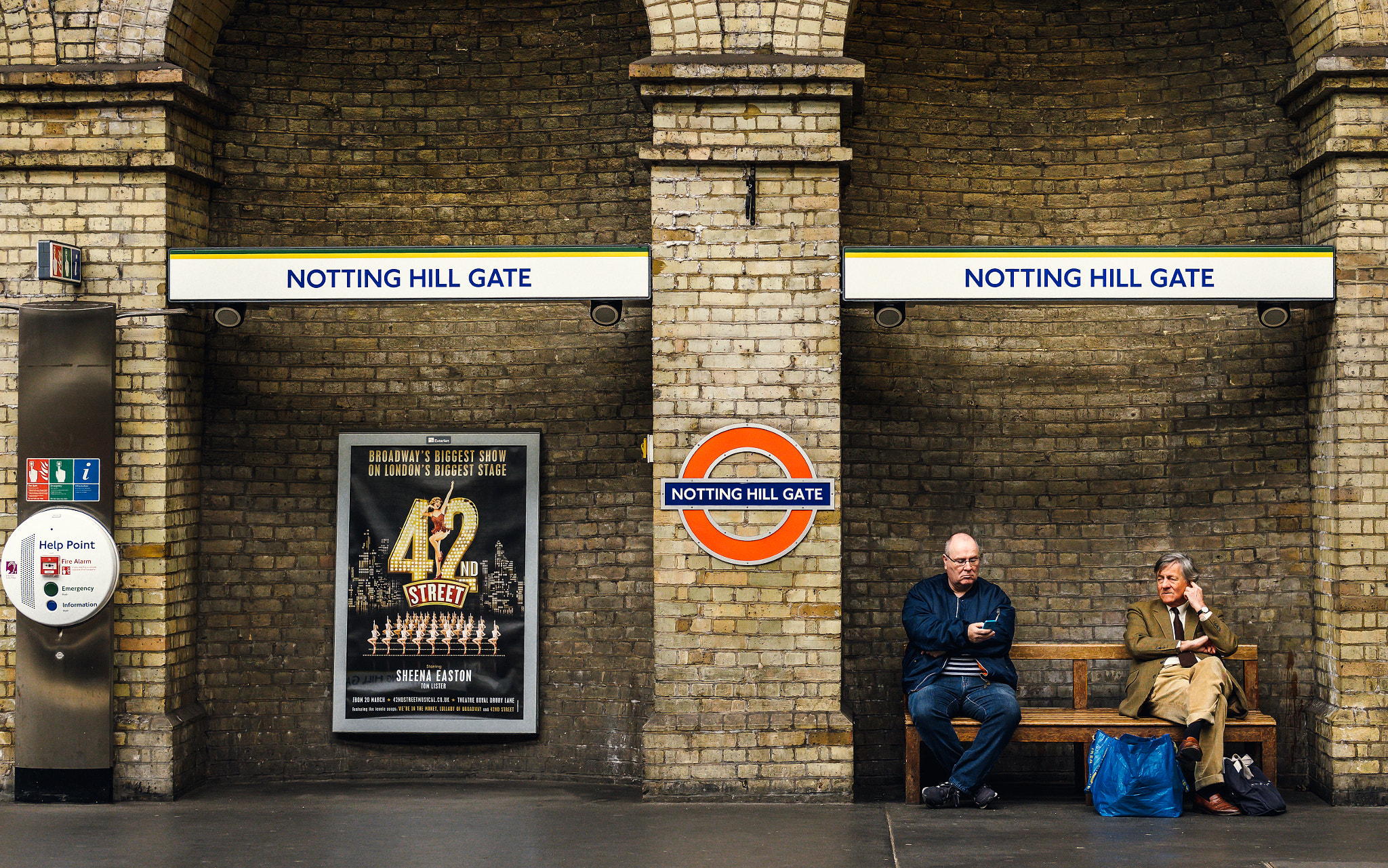 Fujifilm X-Pro2 sample photo. Notting hill gate tube photography