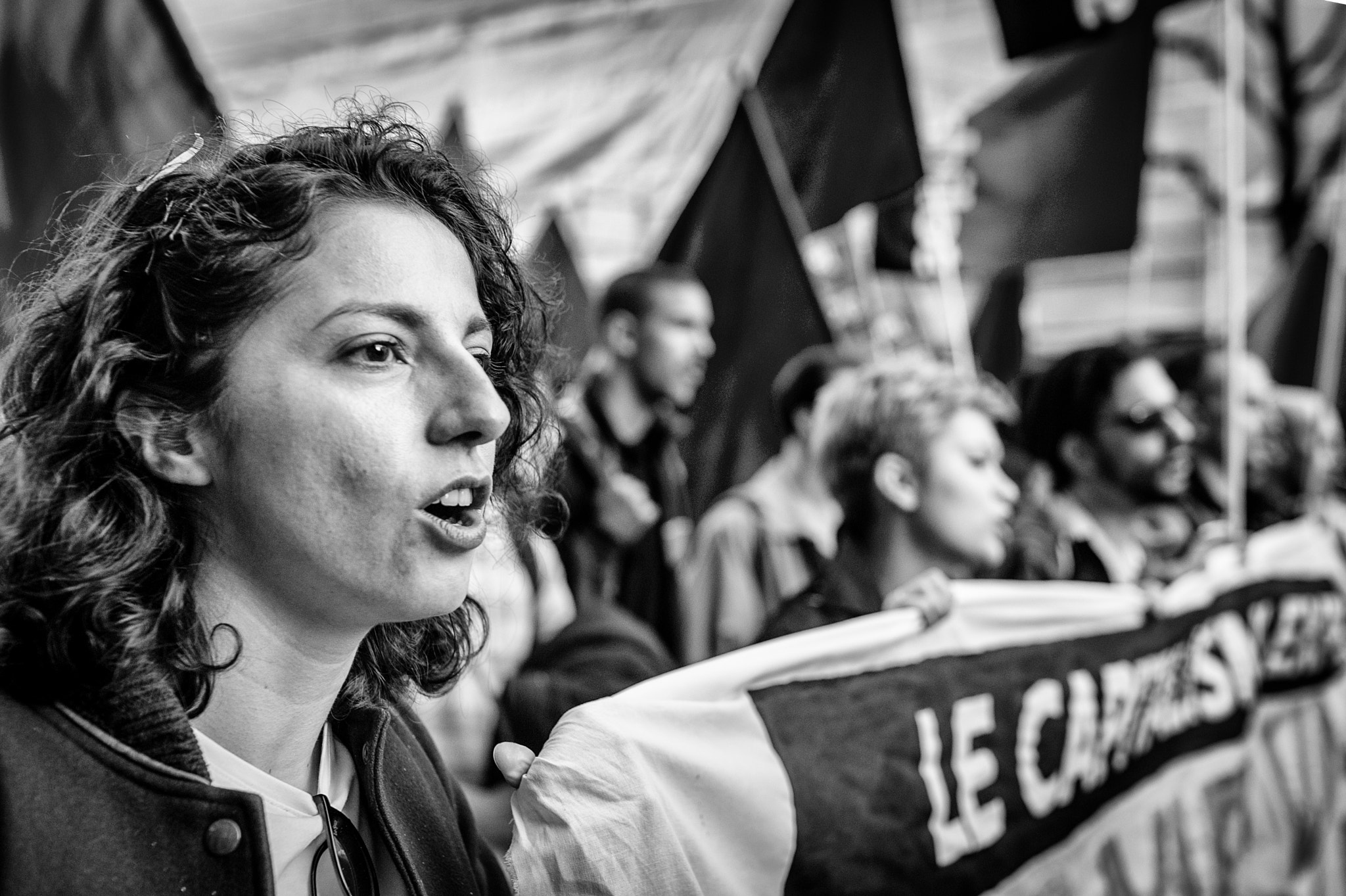 Nikon D3S sample photo. Manifestation contre le "sommet des pilleurs et pollueurs !" -  protest against the "starvers'... photography