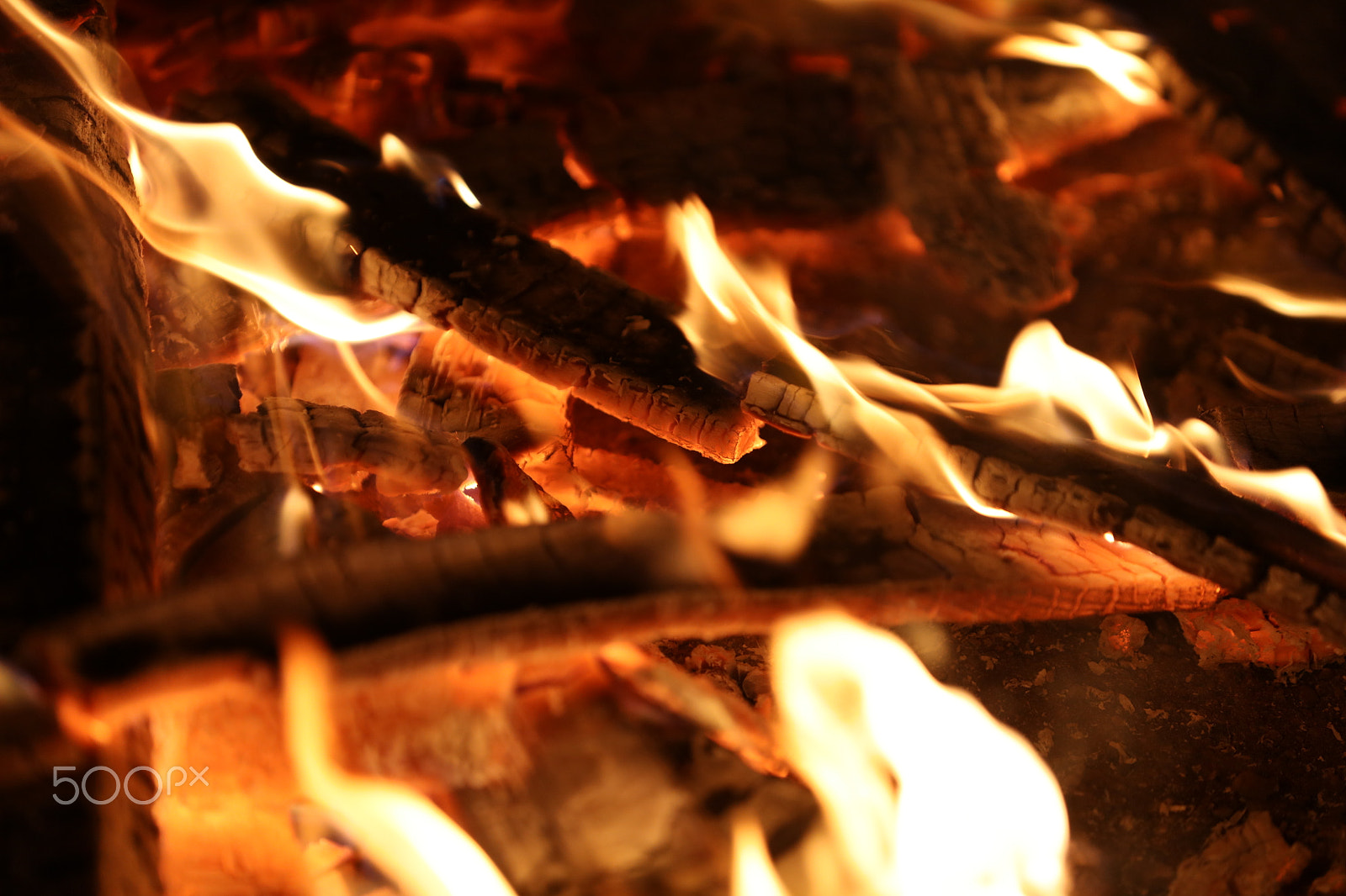 Canon EOS 5DS R sample photo. Fire photography