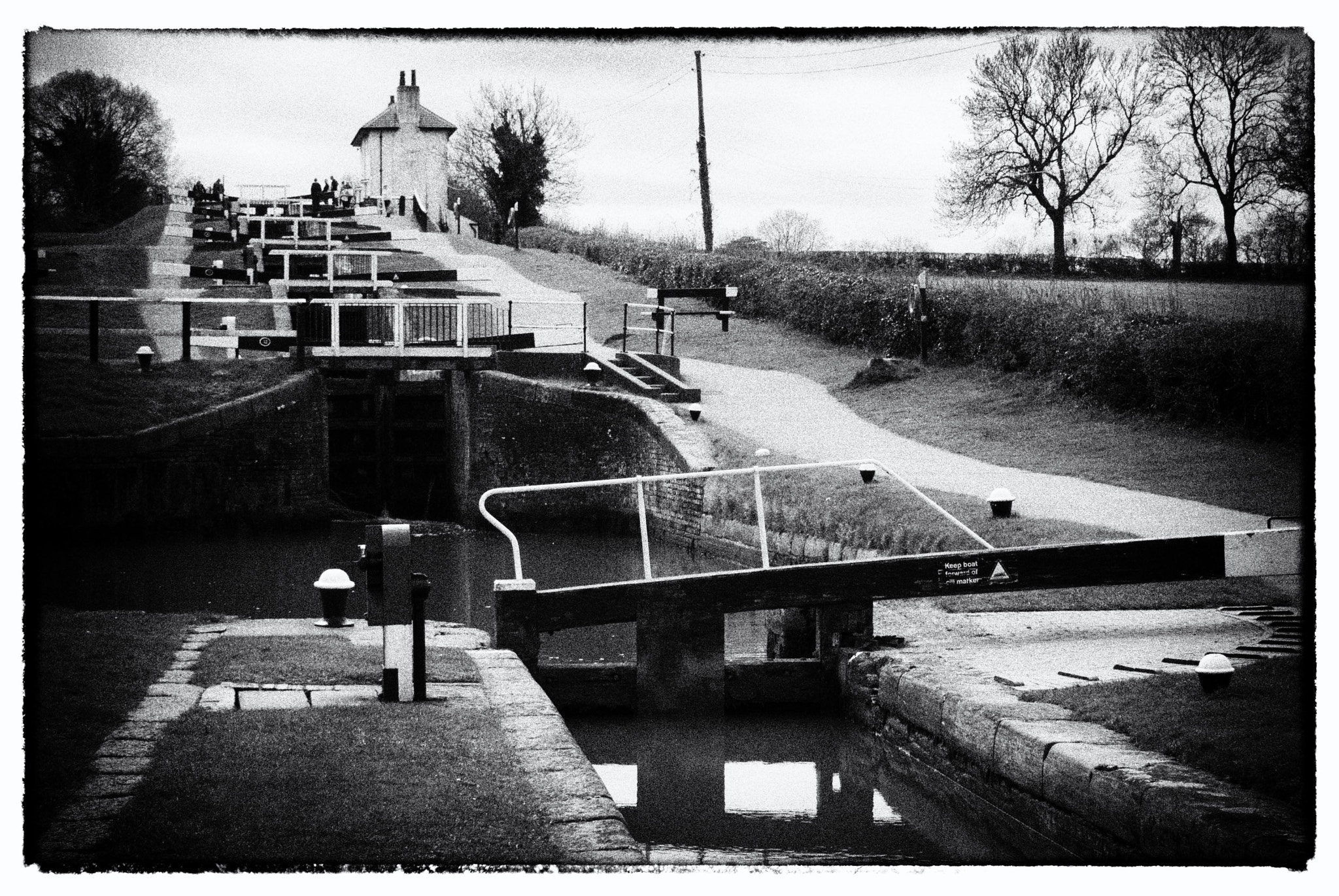 Nikon 1 V1 sample photo. Foxton locks noir photography