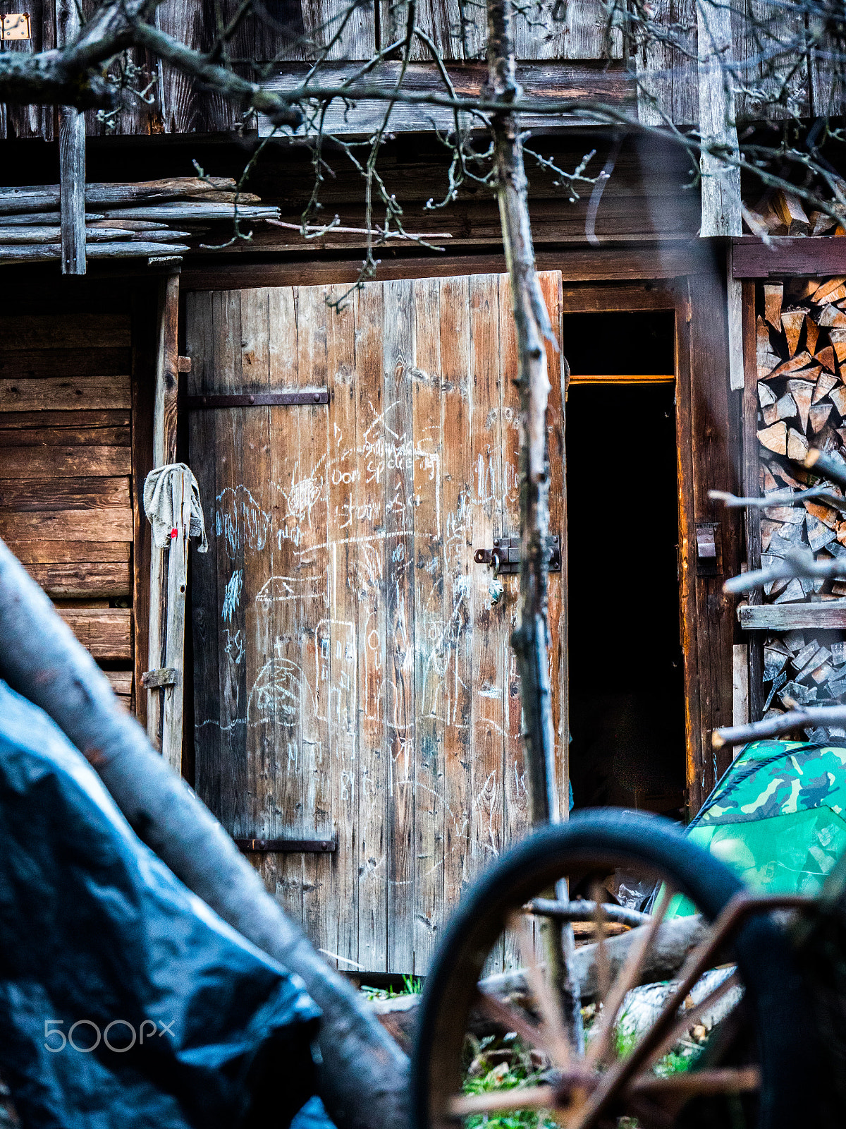 Panasonic Lumix G X Vario 35-100mm F2.8 OIS sample photo. Mysterious shed photography