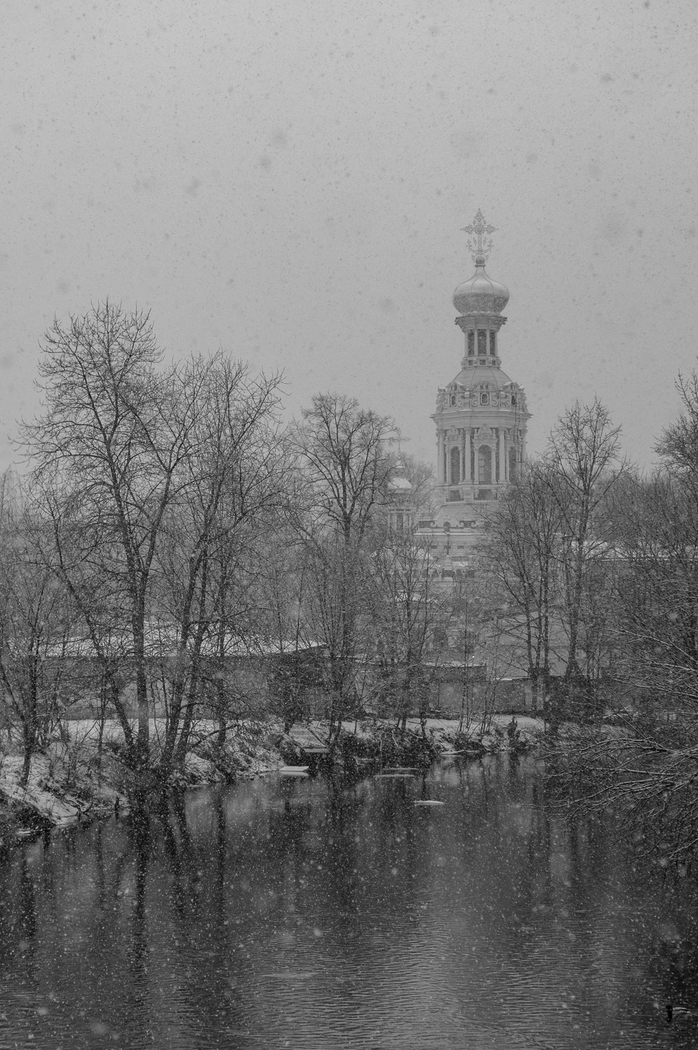 Sony SLT-A55 (SLT-A55V) sample photo. ...church and the river. photography