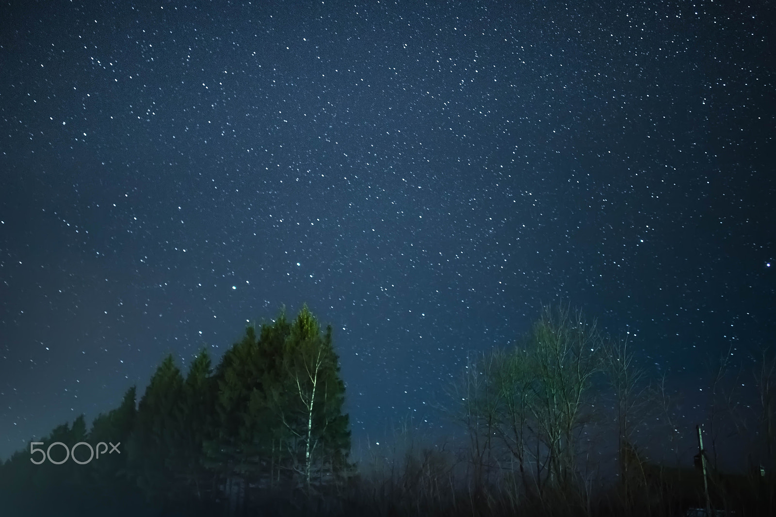 Canon EOS M + Canon EF-M 22mm F2 STM sample photo. Night on the road. photography