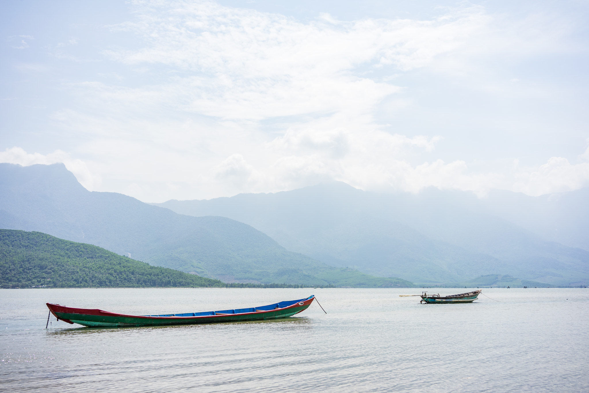 Sony a7 II + Sony Sonnar T* FE 35mm F2.8 ZA sample photo. Boats photography