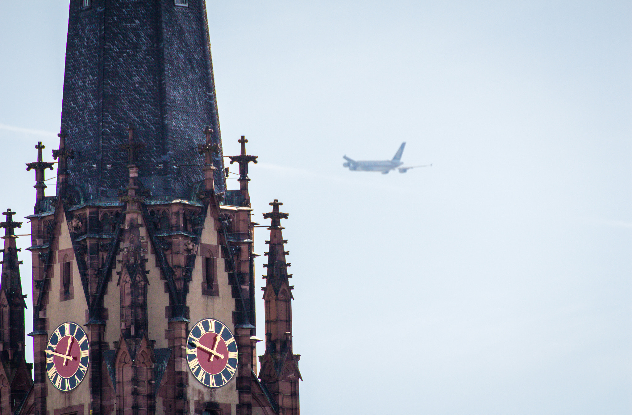 Canon EOS 650D (EOS Rebel T4i / EOS Kiss X6i) sample photo. Plane and tower photography