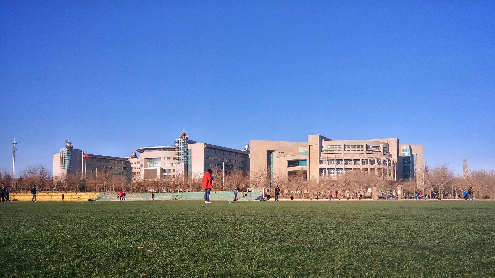 Meizu m1 note sample photo. Playground photography