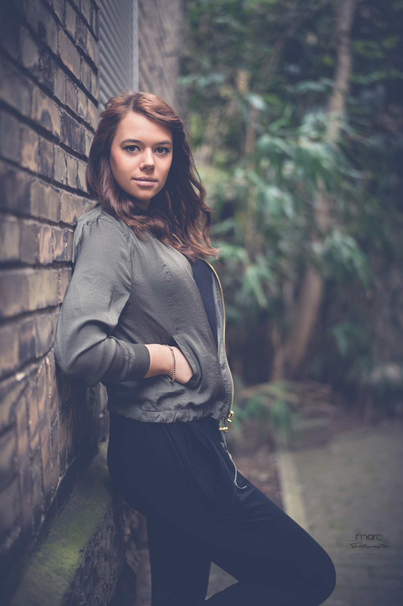 Sony Planar T* FE 50mm F1.4 ZA sample photo. Streetjungle stuttgart photography