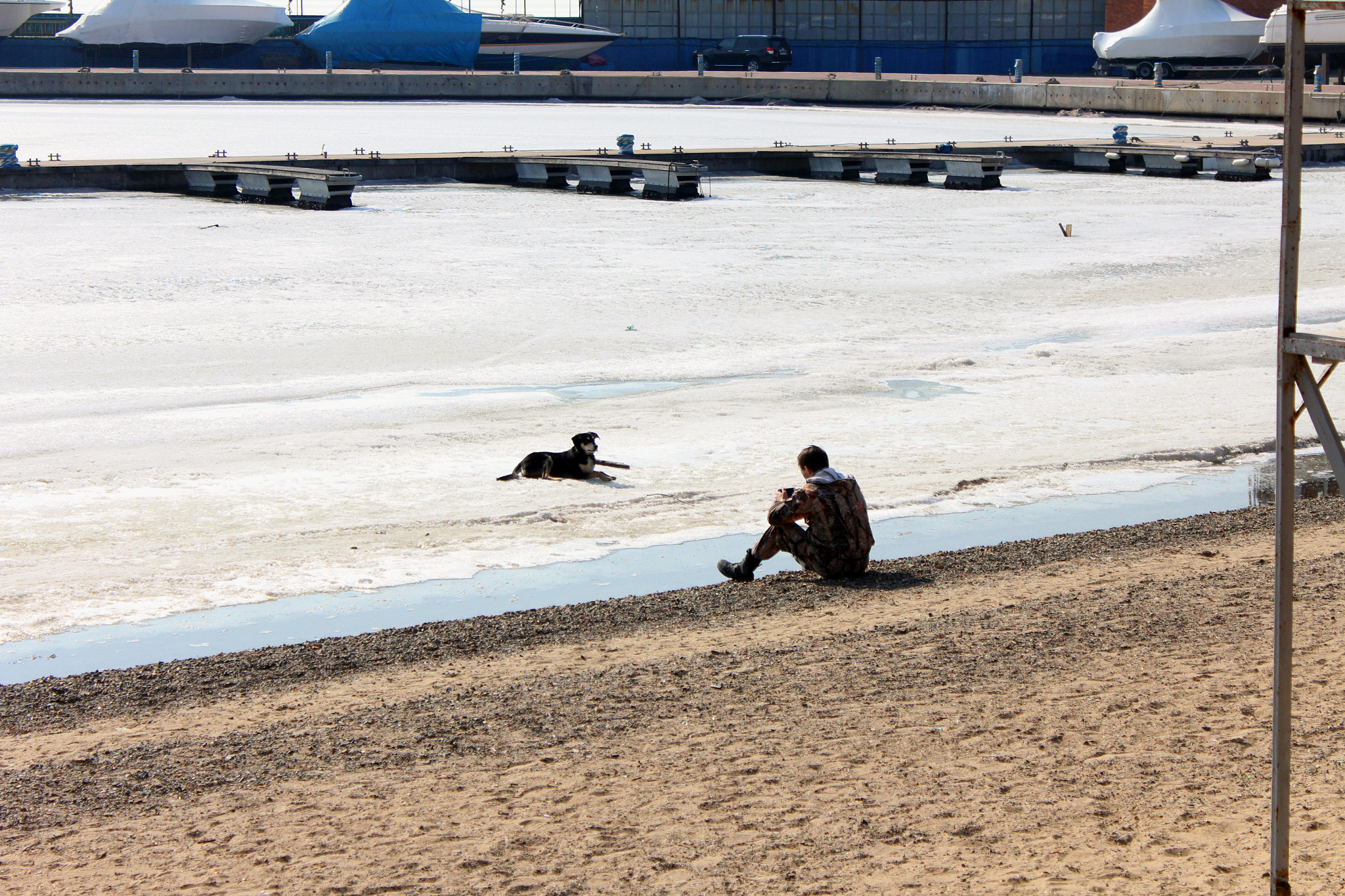 Canon EF-S 18-55mm F3.5-5.6 IS sample photo. Friends photography