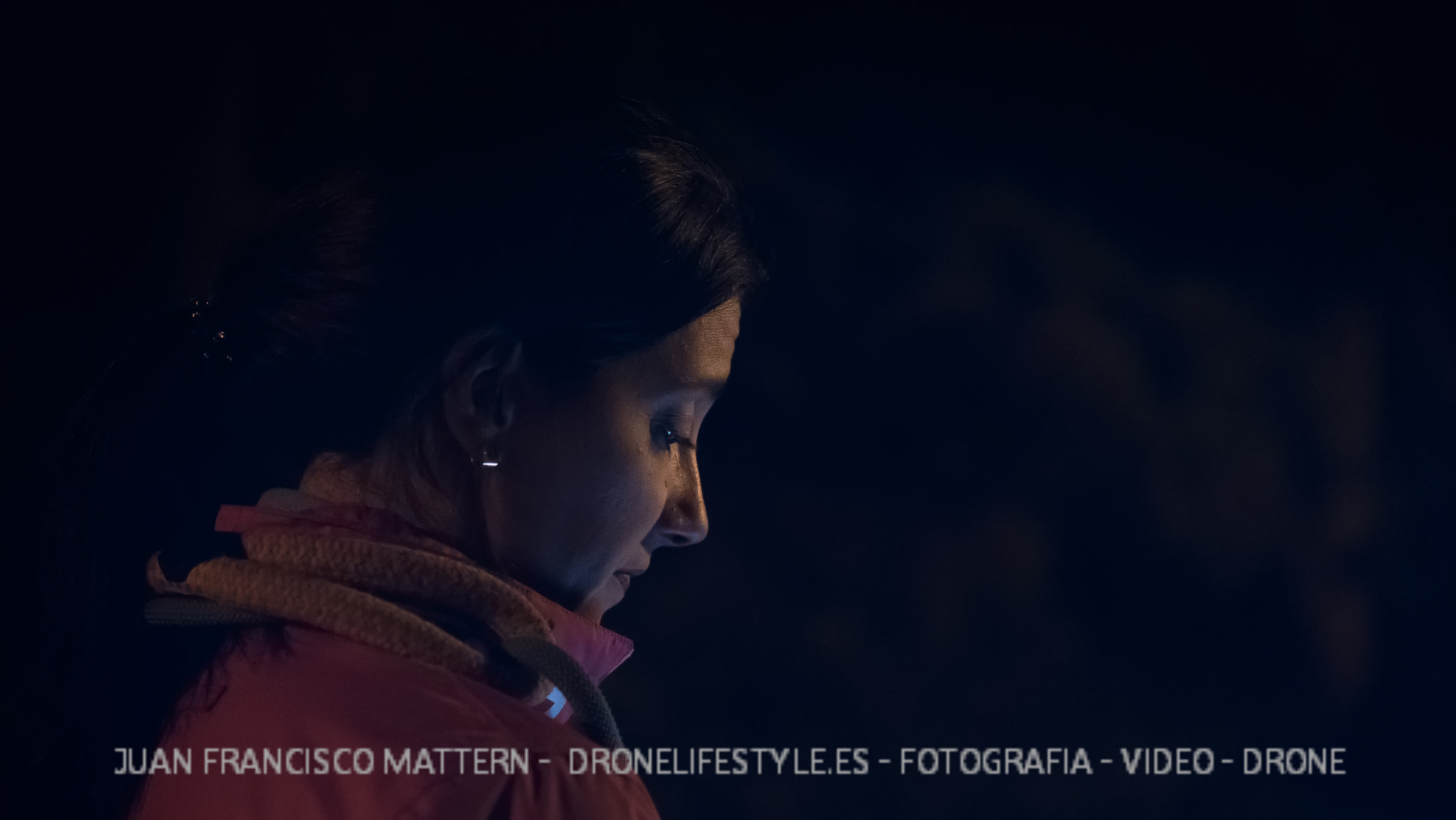 Panasonic Leica DG Nocticron 42.5mm F1.2 ASPH OIS sample photo. Paseo nocturno @bea triz photography