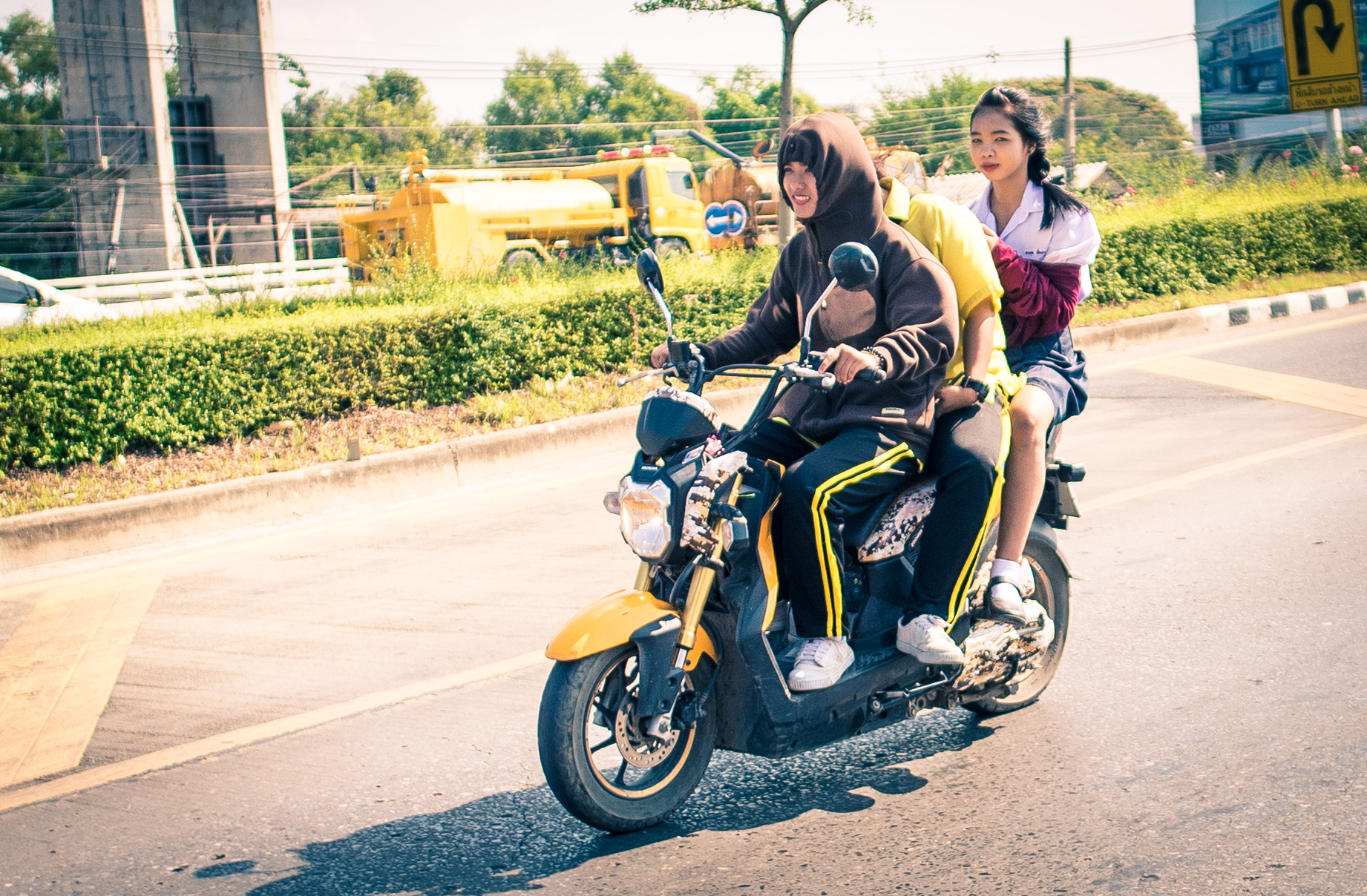 Nikon D750 + Nikon AF-S Nikkor 20mm F1.8G ED sample photo. Traveling in thailand photography
