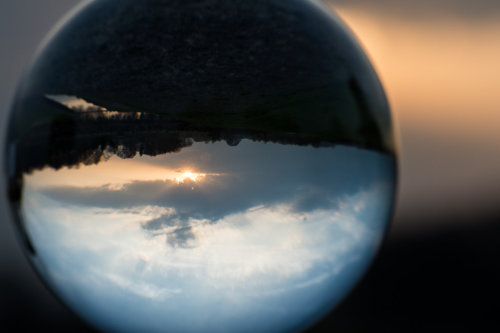 Nikon AF-S Micro-Nikkor 105mm F2.8G IF-ED VR sample photo. Glass sphere in sunset. photography