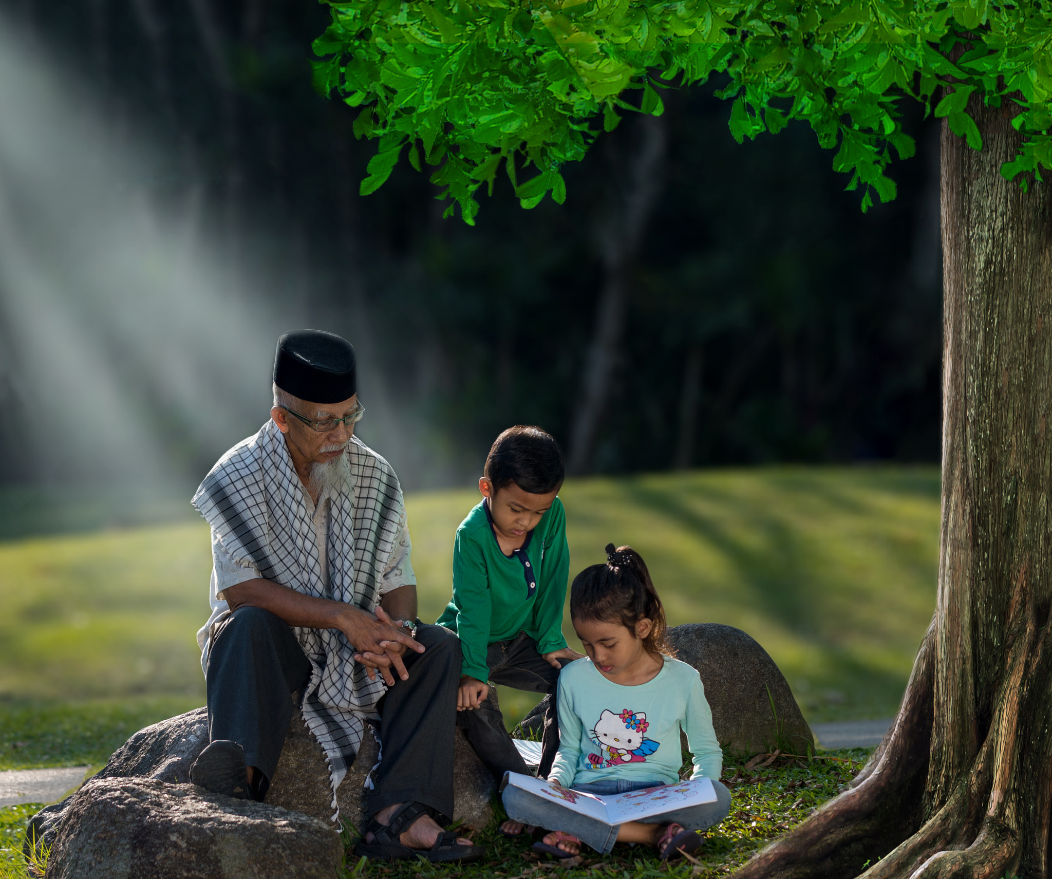 Sigma 70-200mm F2.8 EX DG OS HSM sample photo. Grandfather with grandchildren photography