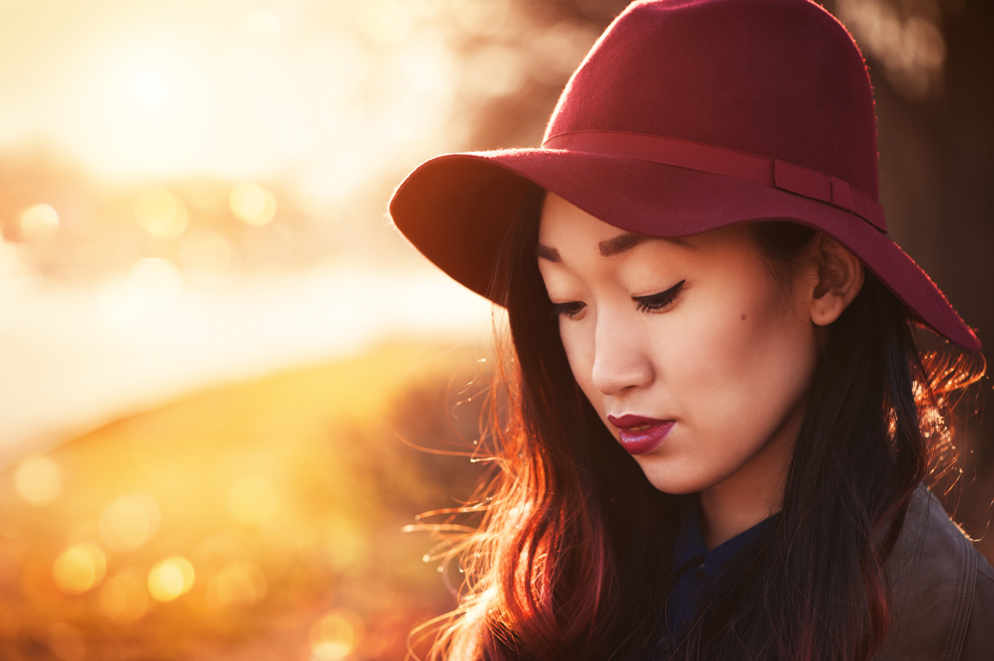 Nikon AF-S Micro-Nikkor 105mm F2.8G IF-ED VR sample photo. Asian woman photography