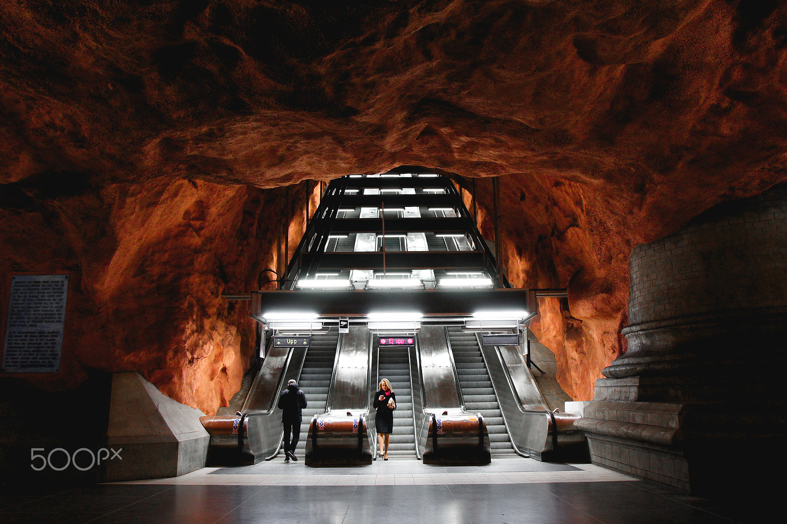 Canon EOS 60D sample photo. Stockholm underground photography