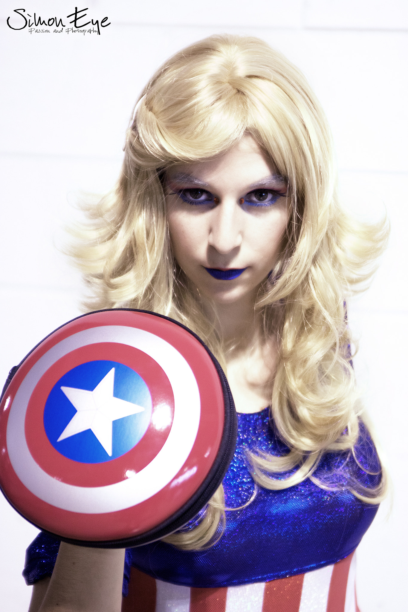 Canon EOS 750D (EOS Rebel T6i / EOS Kiss X8i) + Tamron AF 28-75mm F2.8 XR Di LD Aspherical (IF) sample photo. Captain america female version photography