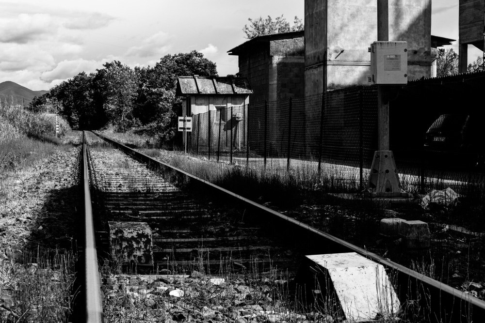 Fujifilm XC 16-50mm F3.5-5.6 OIS II sample photo. Ferrovia toscana photography
