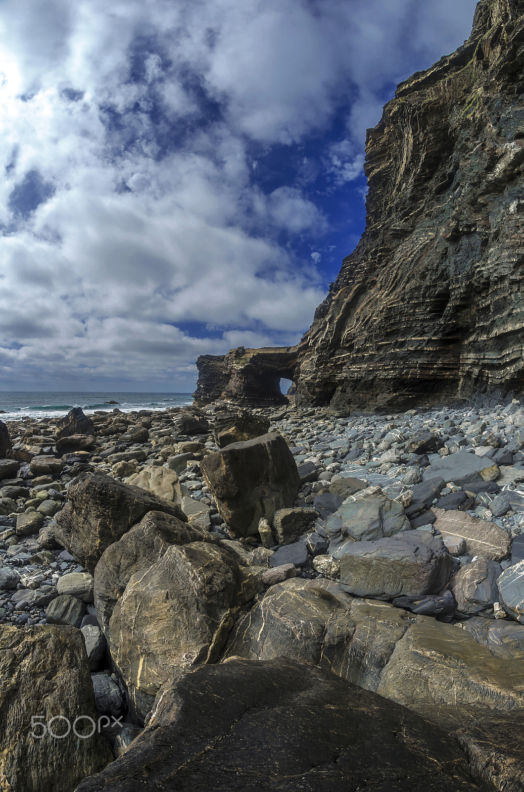 Samyang 8mm F3.5 Aspherical IF MC Fisheye sample photo. The arch of the strangles, cornwall, uk. photography