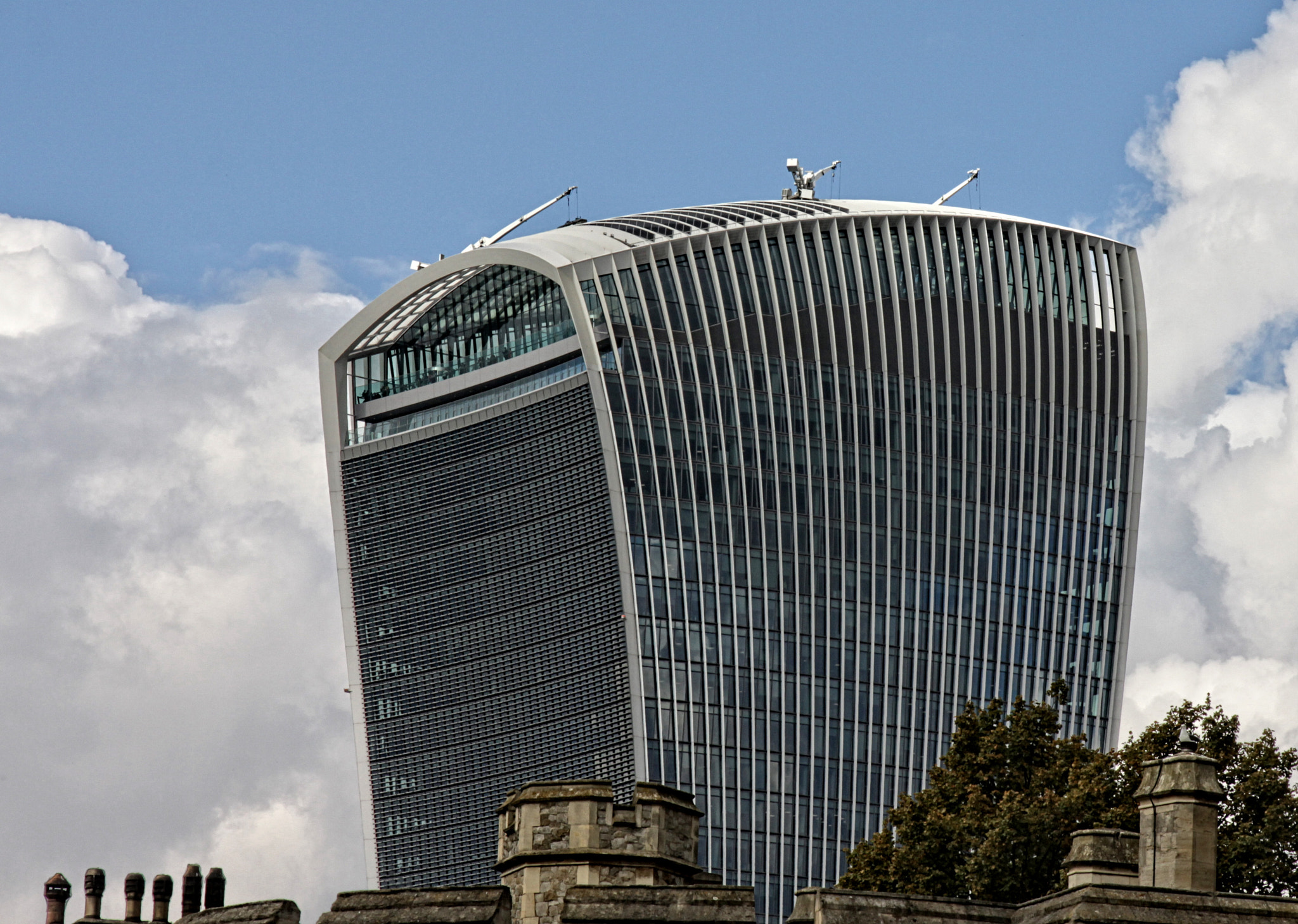 Canon EOS 50D + Canon EF 24-105mm F4L IS USM sample photo. Sbpw bldg 22 pd photography