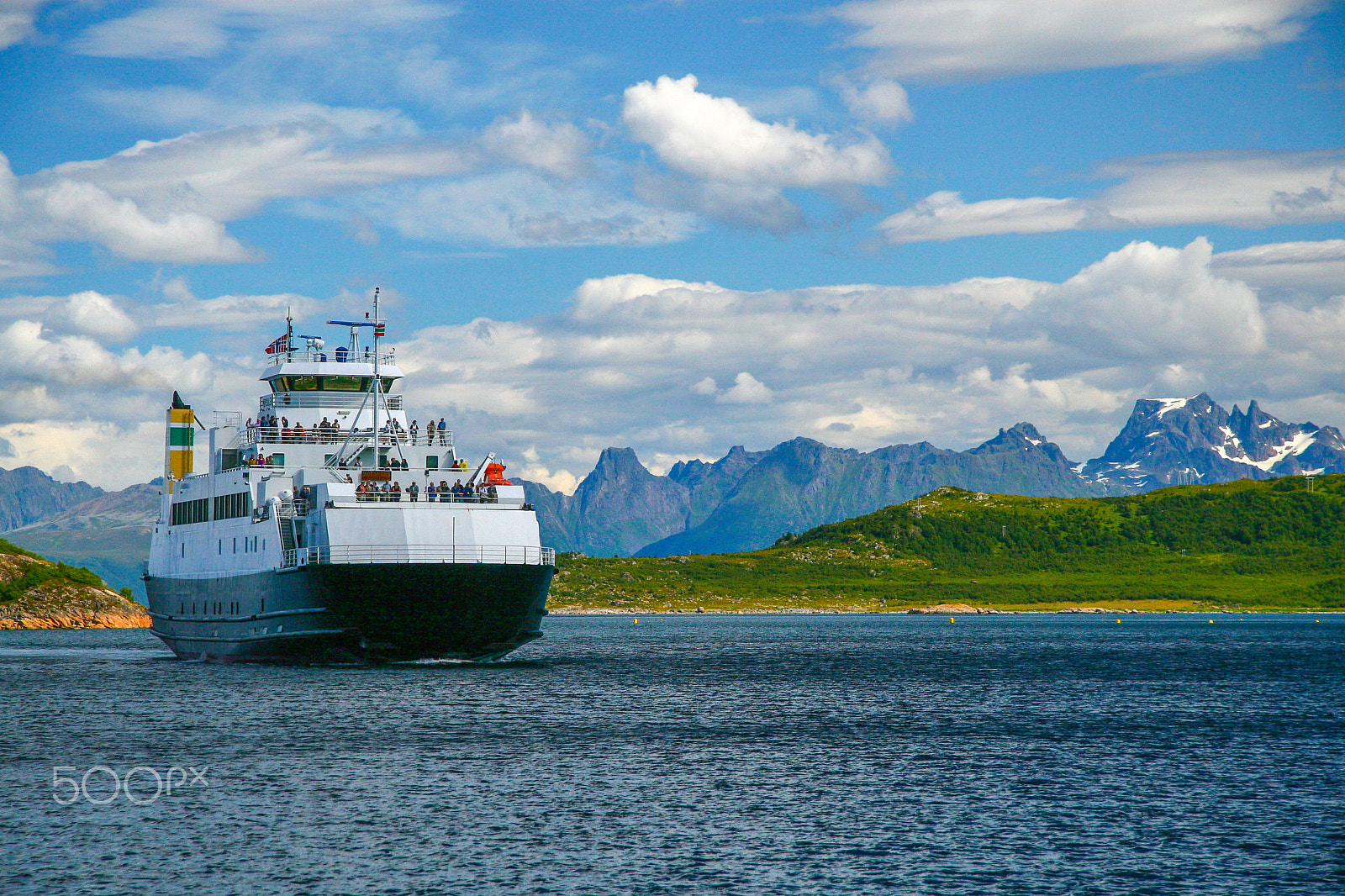 Canon EOS 30D sample photo. The ferry boat mf møysalen arrived from melbu photography