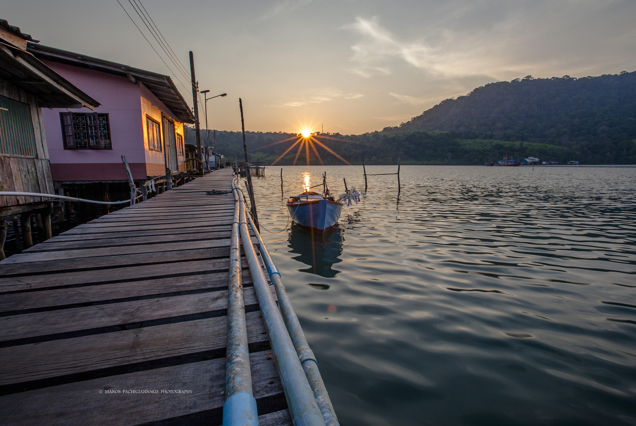 Canon EF 16-35mm F2.8L II USM sample photo. Fish village photography