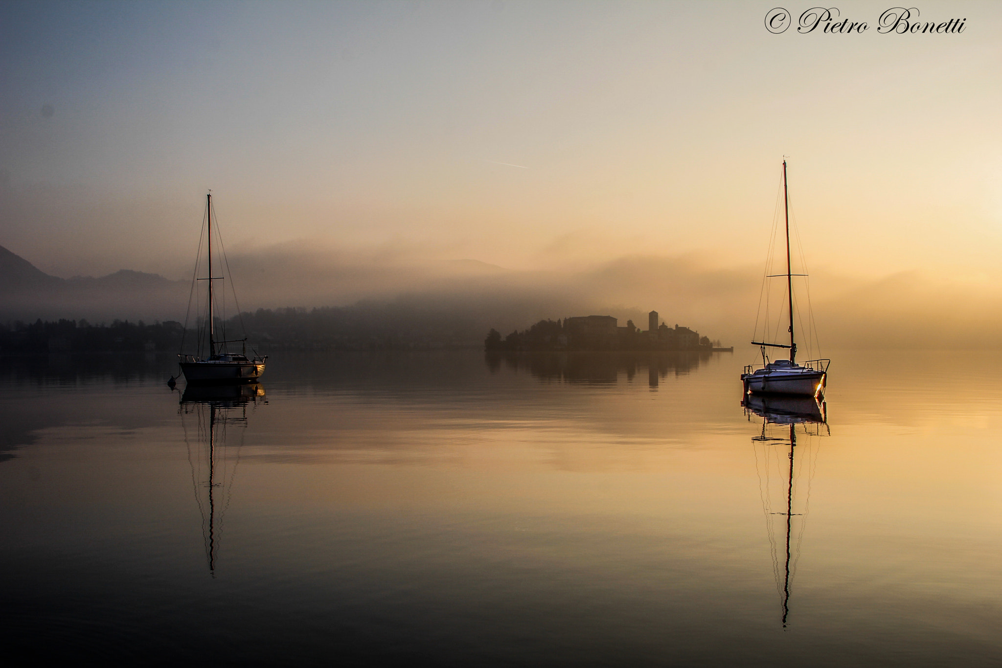Canon EOS 60D sample photo. Riflessi photography