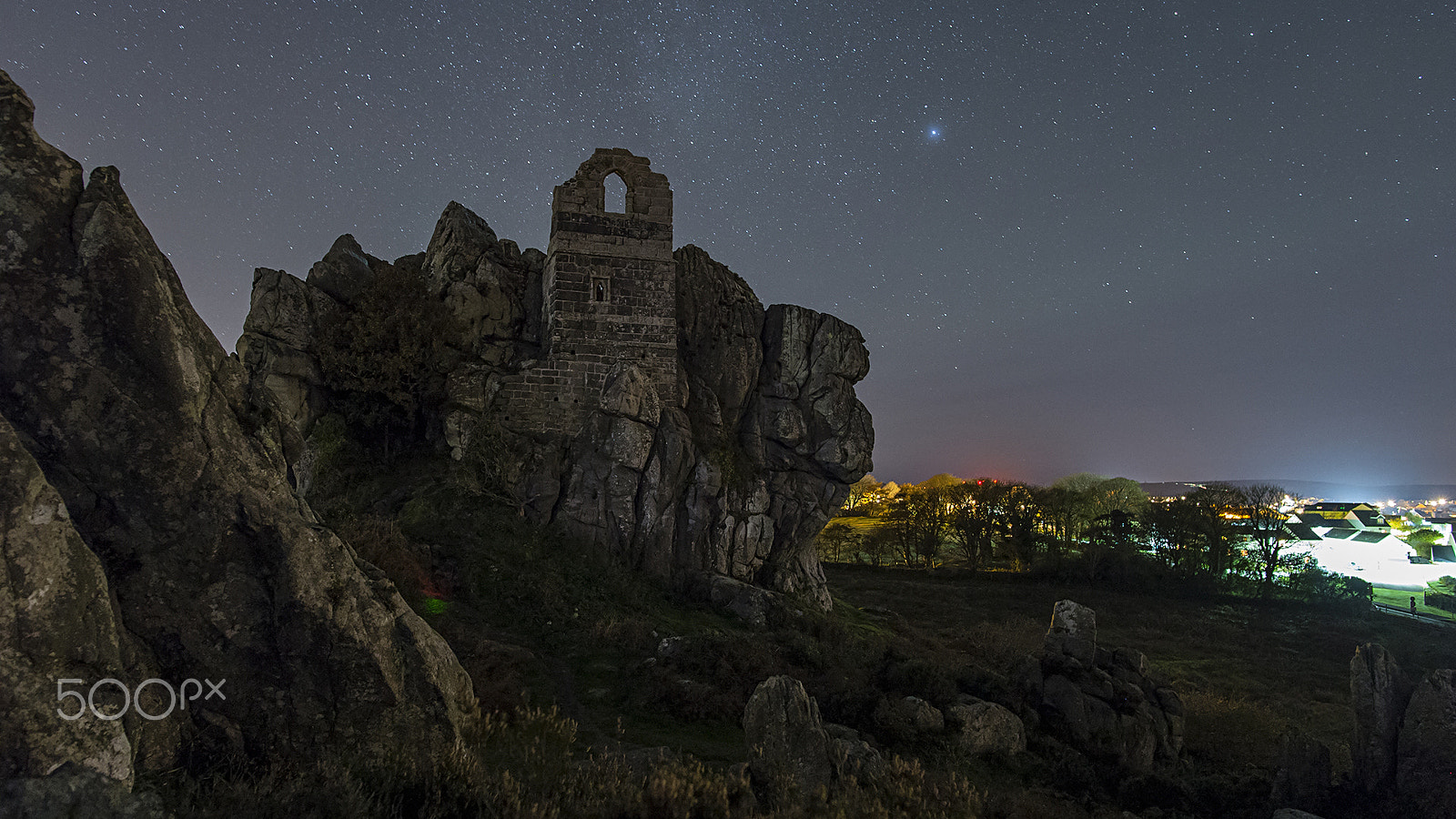 Nikon D4S + Nikon AF-S Nikkor 20mm F1.8G ED sample photo. Night at roche rock, cornwall, uk. photography