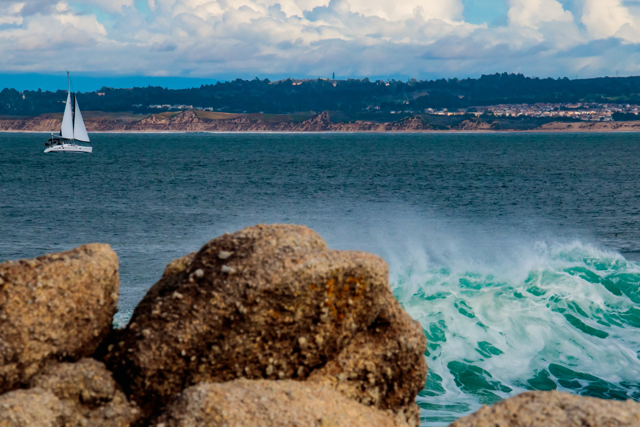 Canon EOS 760D (EOS Rebel T6s / EOS 8000D) sample photo. Sail stormy seas photography