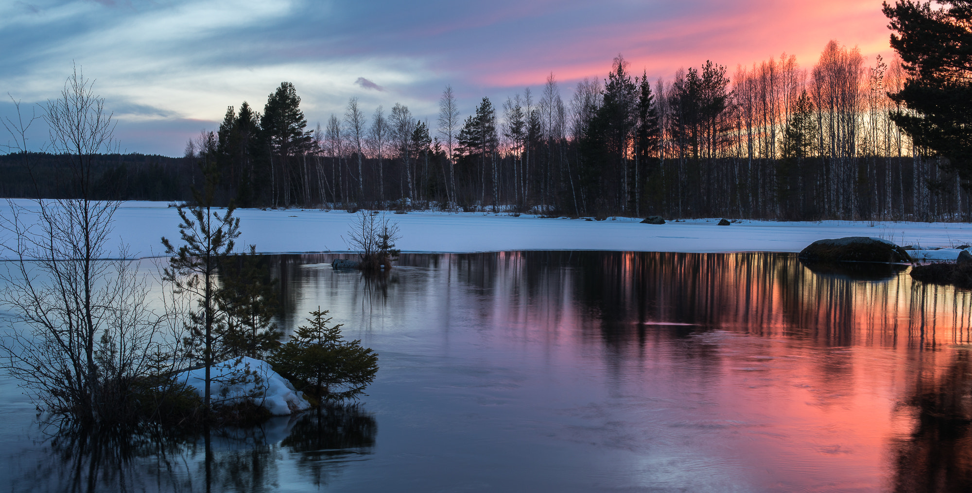 Canon EOS 5D Mark IV sample photo. Winterevening at ljungan, alby, sweden photography