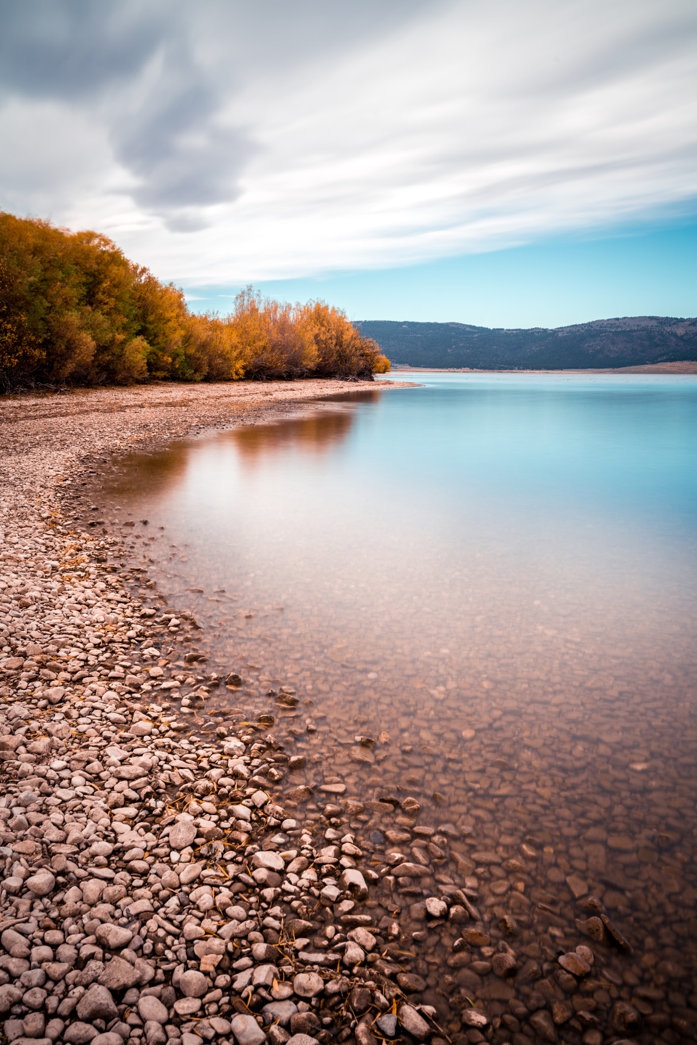 Sony a7R II + Sony Vario-Tessar T* FE 16-35mm F4 ZA OSS sample photo. Henry's lake, idaho photography