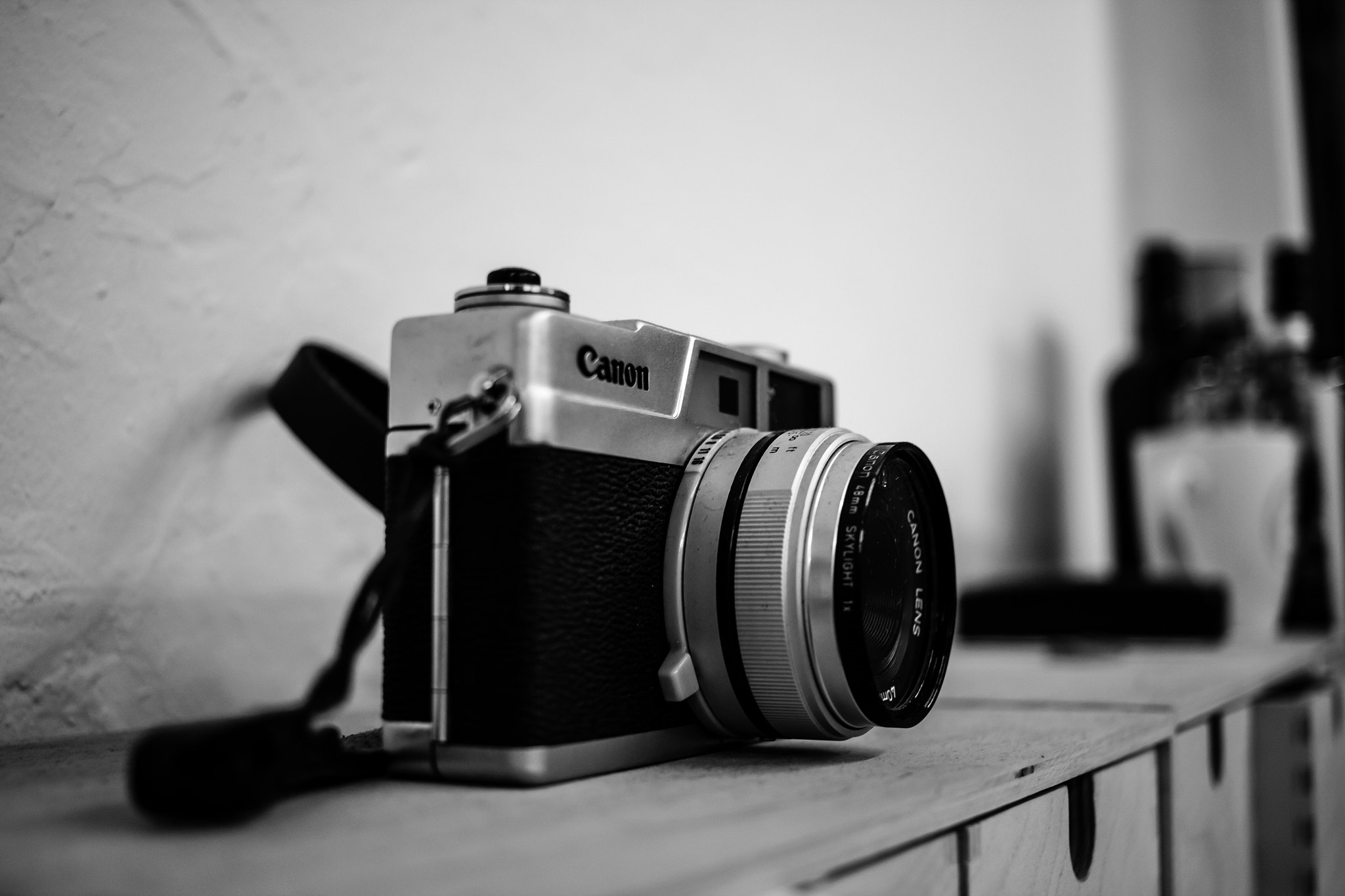Canon EF-S 24mm F2.8 STM sample photo. Old fashioned... photography