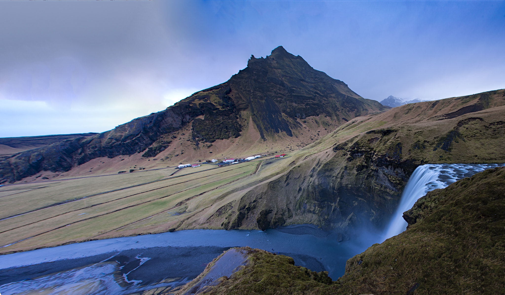 Canon EF 16-35mm F2.8L II USM sample photo. Iceland photography