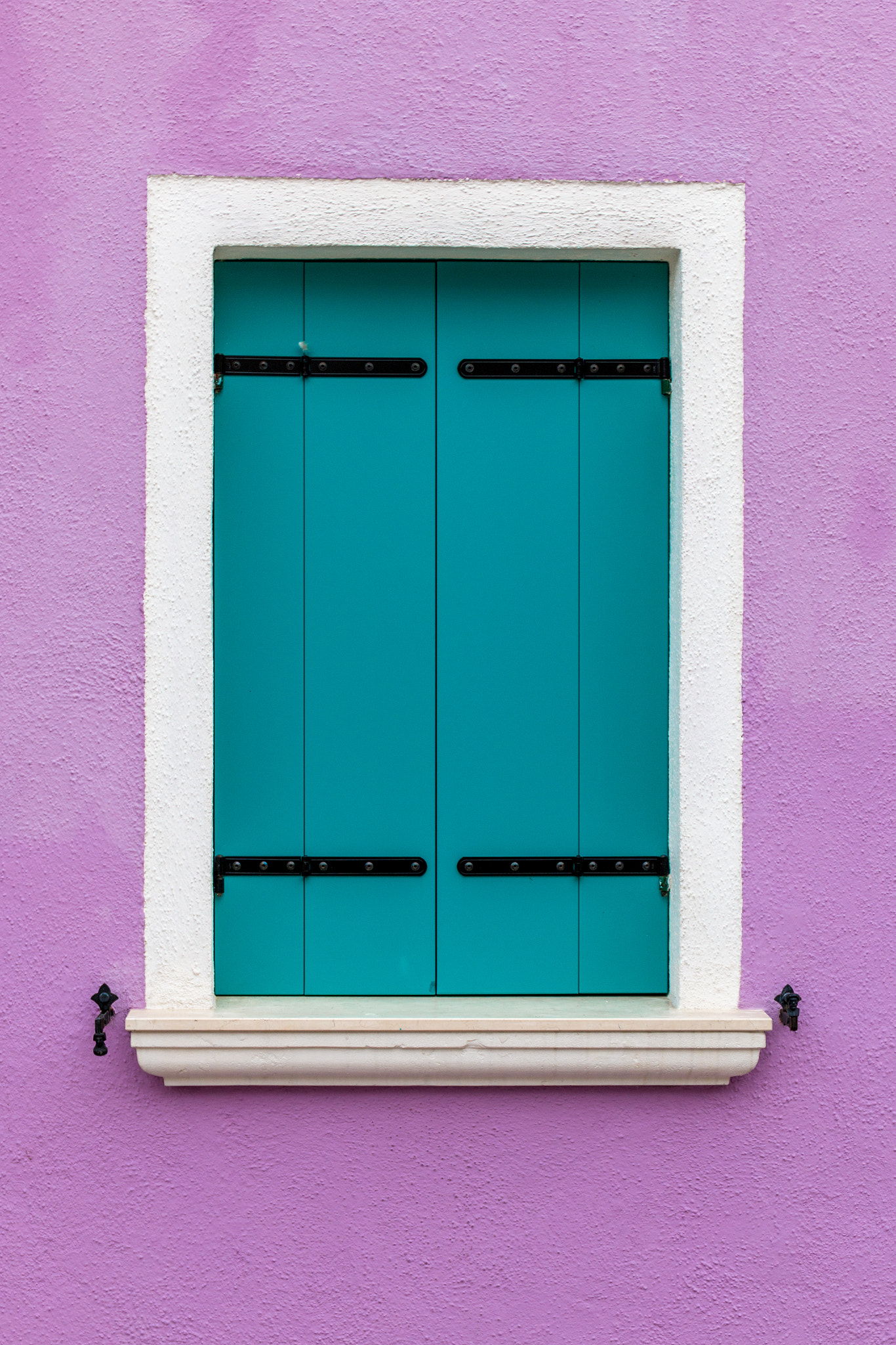 Canon EF 24-70mm F4L IS USM sample photo. Colors of burano photography