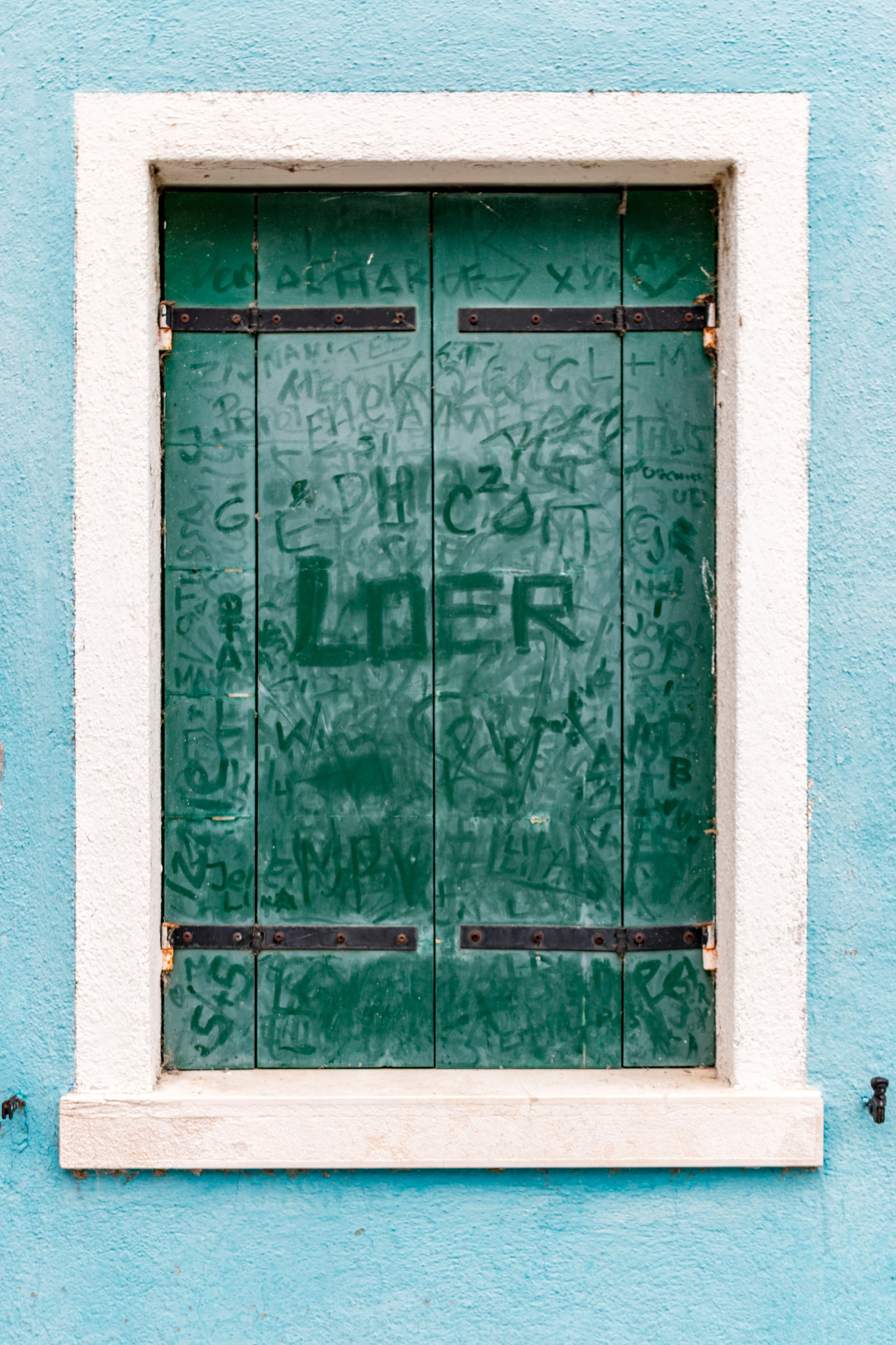 Canon EF 24-70mm F4L IS USM sample photo. Colors of burano photography