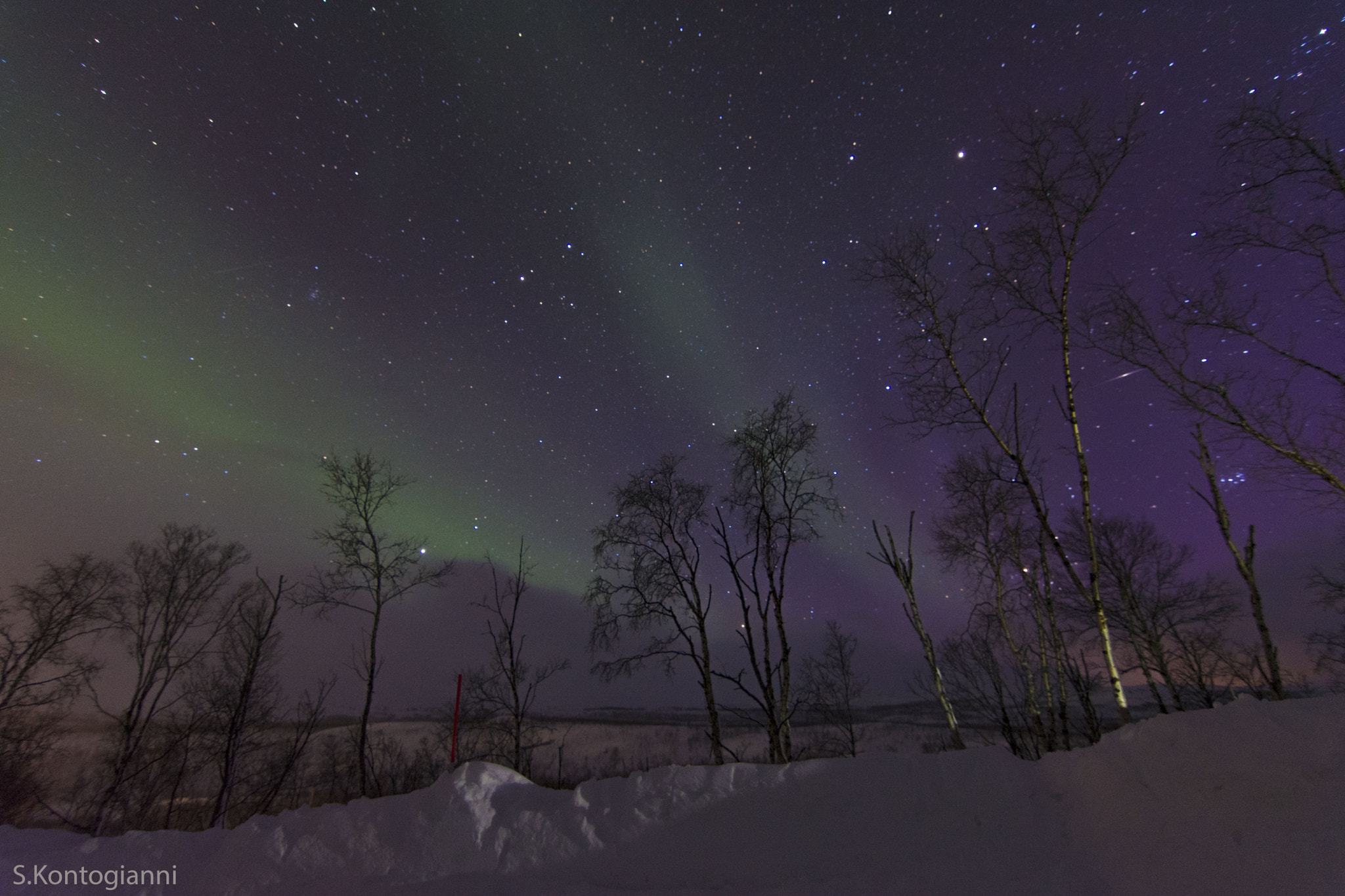 Nikon D5200 + Tokina AT-X Pro 11-16mm F2.8 DX II sample photo. Chasing the northern lights... photography
