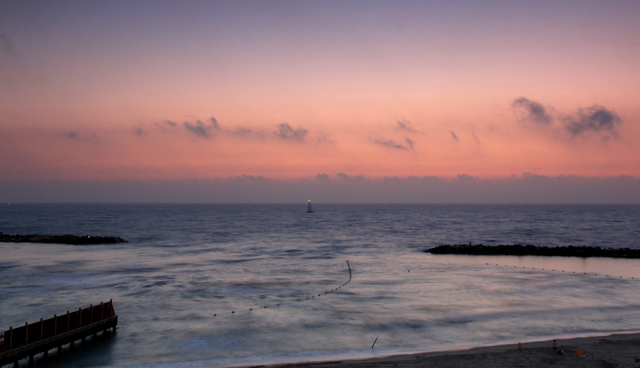 Canon EOS 1200D (EOS Rebel T5 / EOS Kiss X70 / EOS Hi) sample photo. Sunset in the mediterranean sea photography