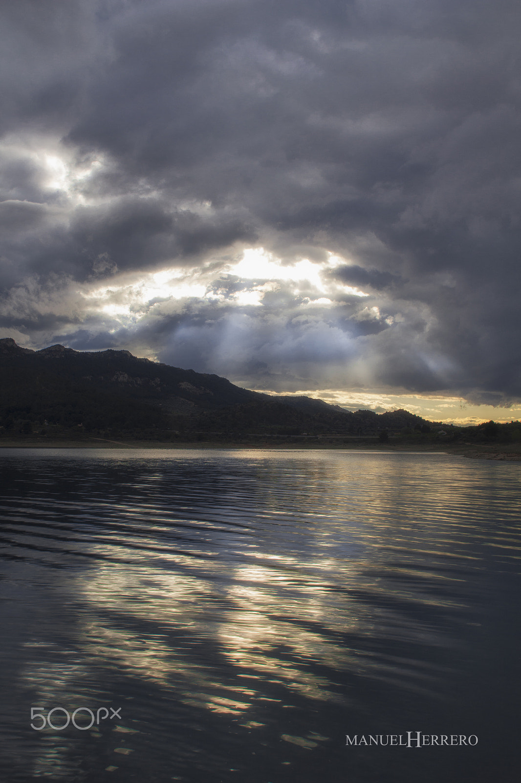 Canon EOS 550D (EOS Rebel T2i / EOS Kiss X4) sample photo. Otro atardecer photography