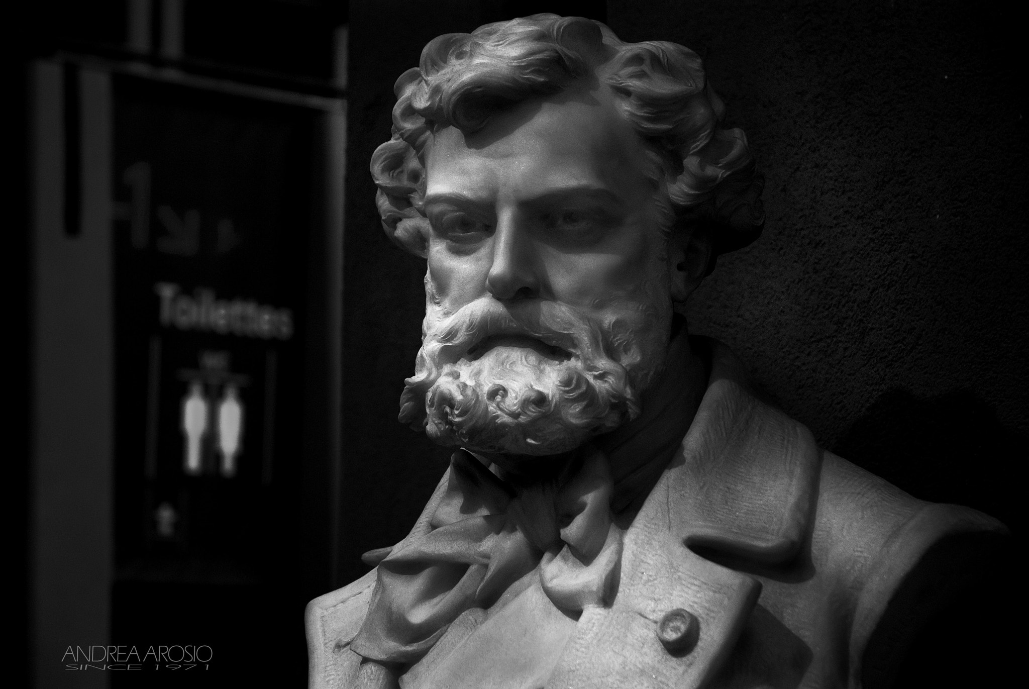 Nikon D80 sample photo. Night at the museum photography