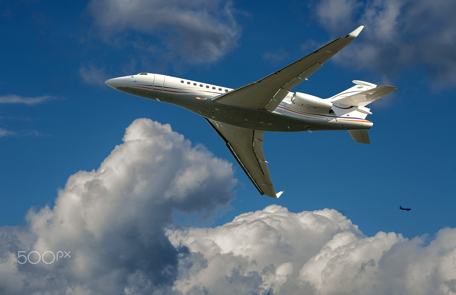 Nikon AF-S Nikkor 70-200mm F2.8G ED VR II sample photo. Jets coming and going from our local airport photography