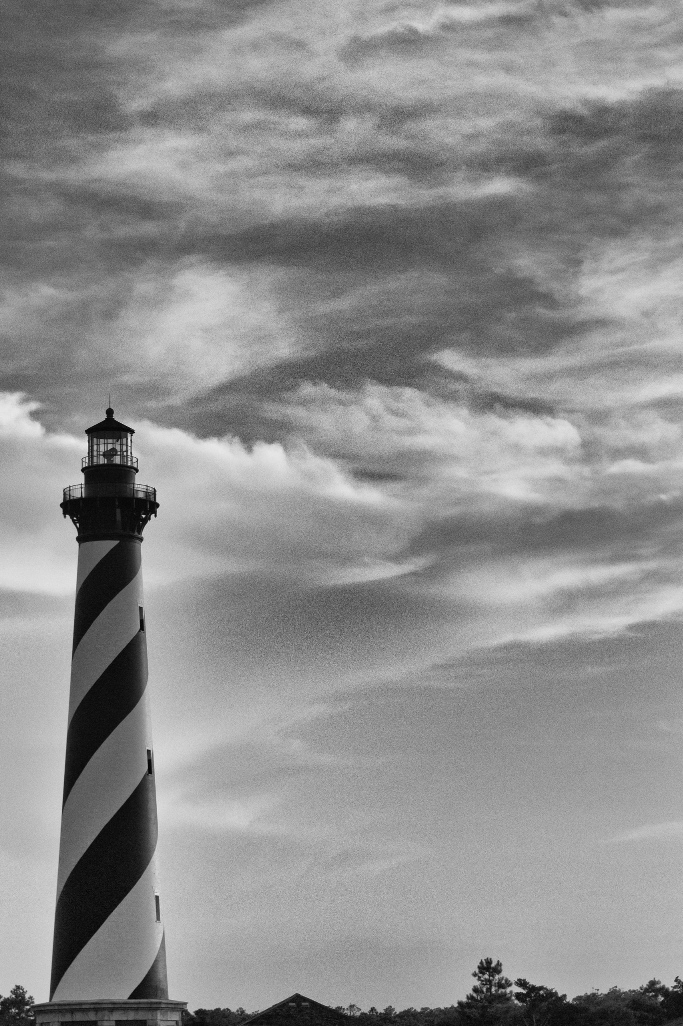 Canon EOS 600D (Rebel EOS T3i / EOS Kiss X5) + Canon EF 24-70mm F2.8L USM sample photo. Cape hatteras lighthouse photography