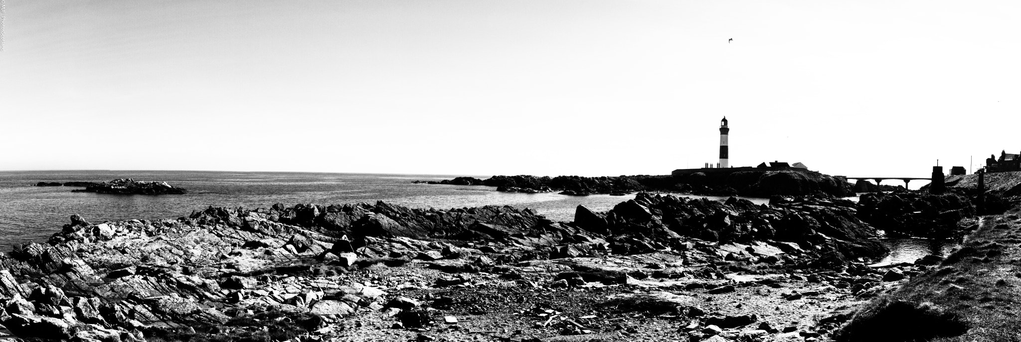 Samsung GX-20 + Samsung NX 16mm F2.4 Pancake sample photo. Buchan ness panoramic. aberdeenshire scotland photography