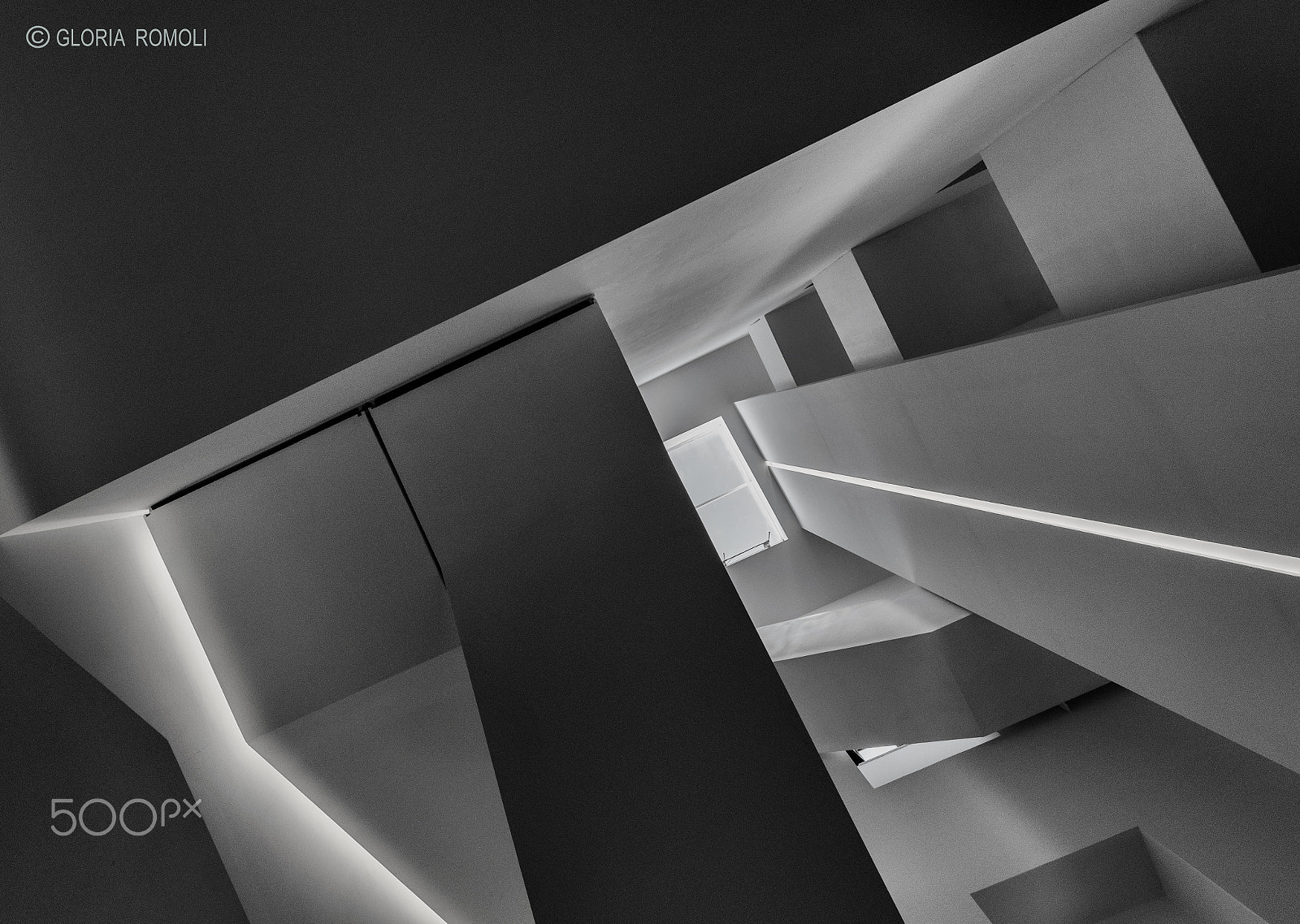 Nikon AF-S Nikkor 14-24mm F2.8G ED sample photo. Stairs photography
