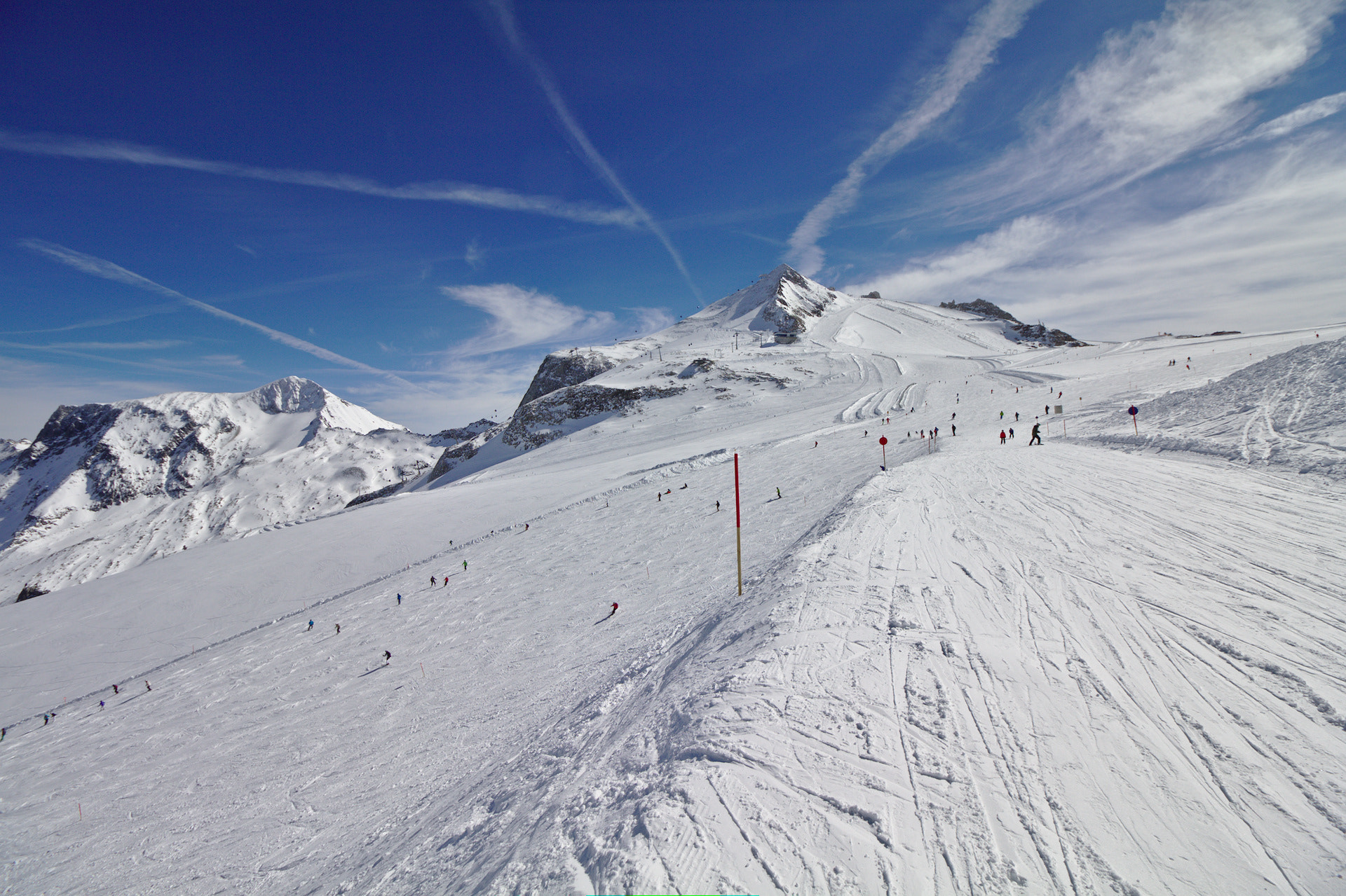 Canon EOS 60D sample photo. Perfect winter vacation photography